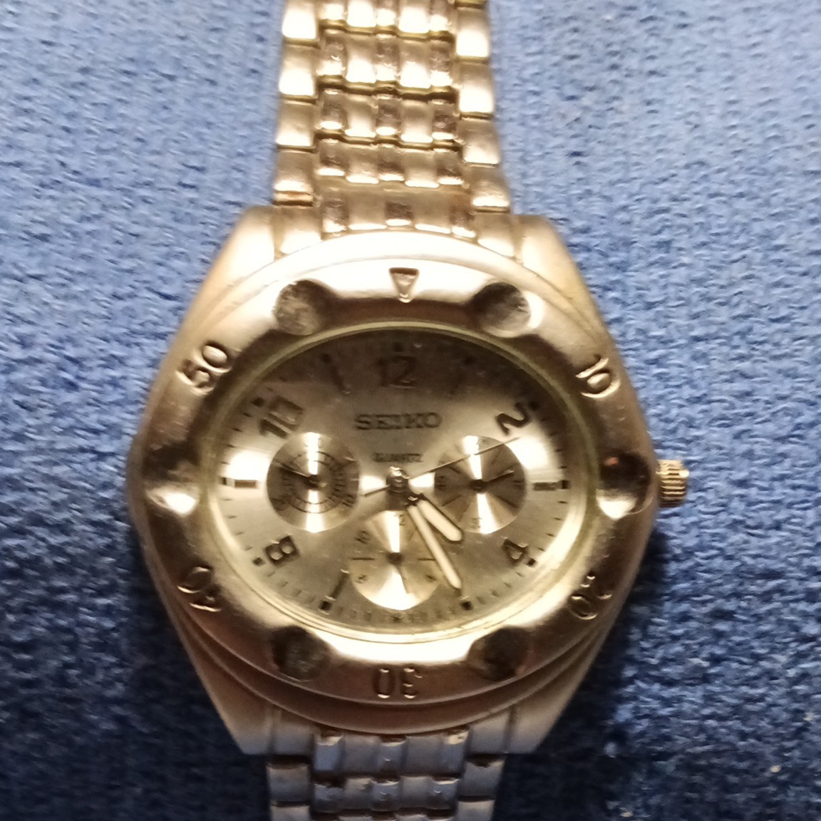 Seiko Quartz Women’s Underwater 26mm Silver Dial Stainless Steel Bracelet 50m