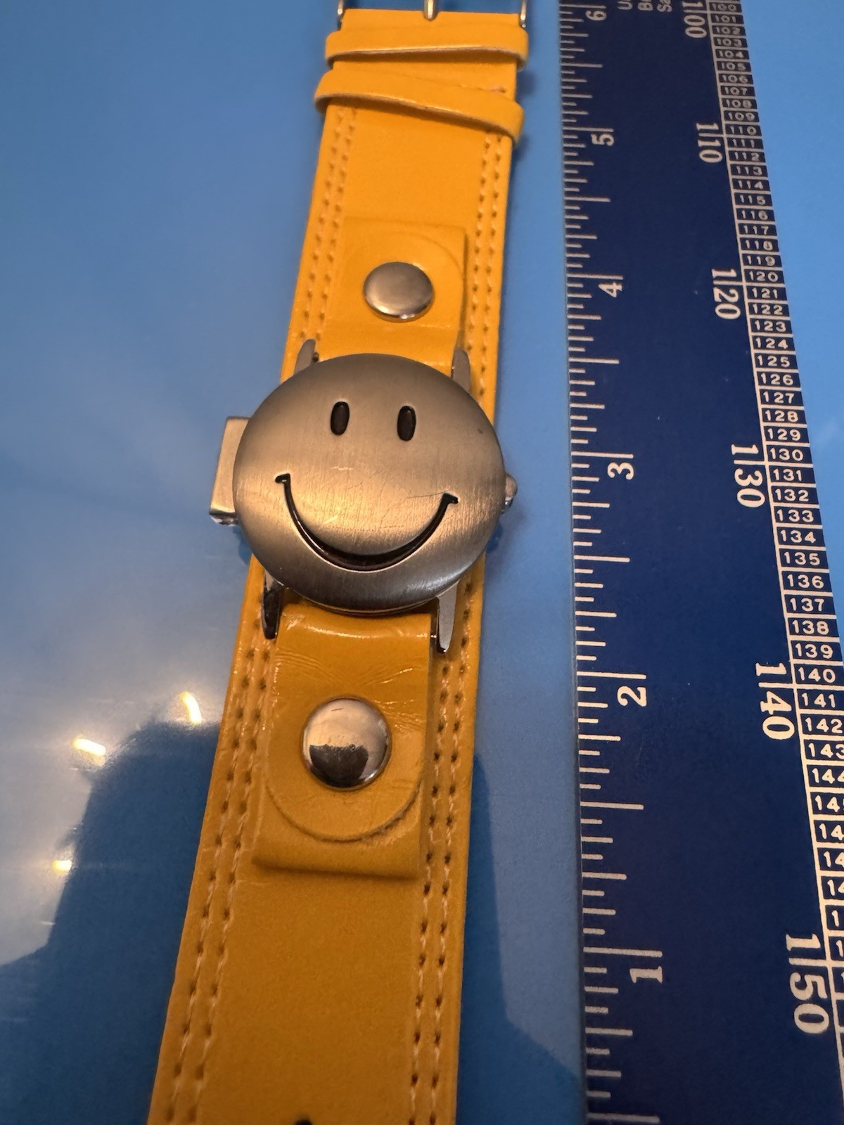 Geneva Smiley Face Unisex Quartz Watch Yellow Dial Leather Strap Arabic Numerals