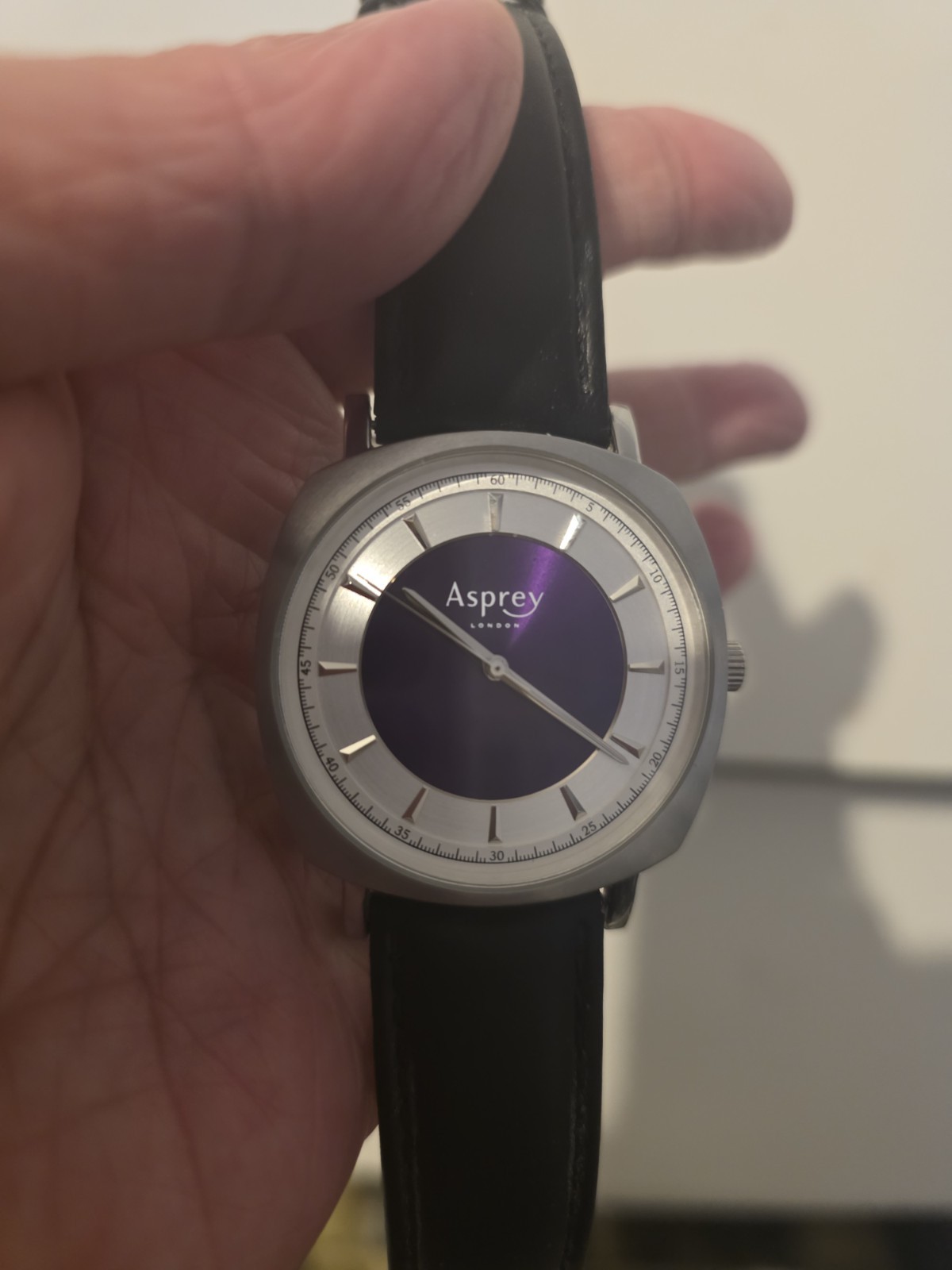 Asprey London Unisex Quartz Watch. Leather Strap. Very Good Condition