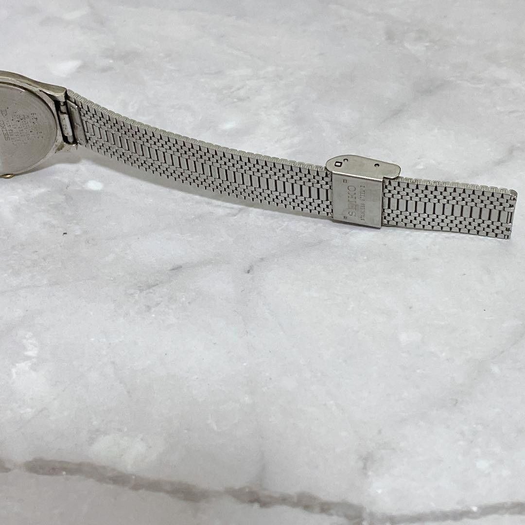 Seiko 5Y31 6020 Quartz Slim Watch Crown Logo Vintage