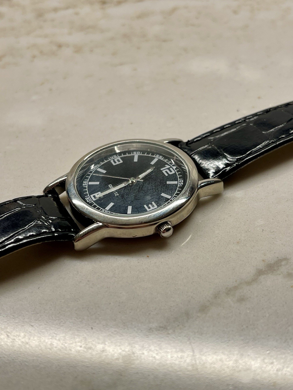 NEW VTG Unbranded Women’s 30mm Watch Silver Tone Black Face Faux Leather Strap