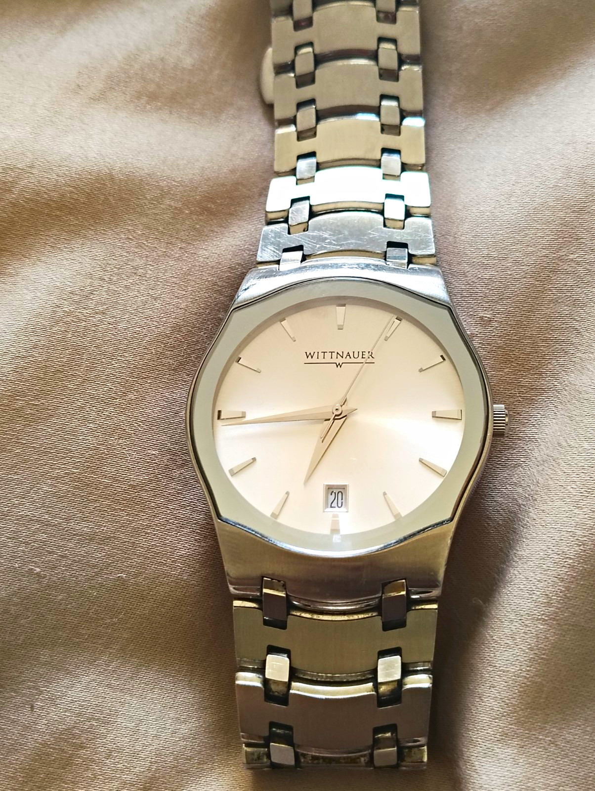 Wittnauer Quartz 35mm Silver Dial Date Stainless Steel Bracelet Dress Watch