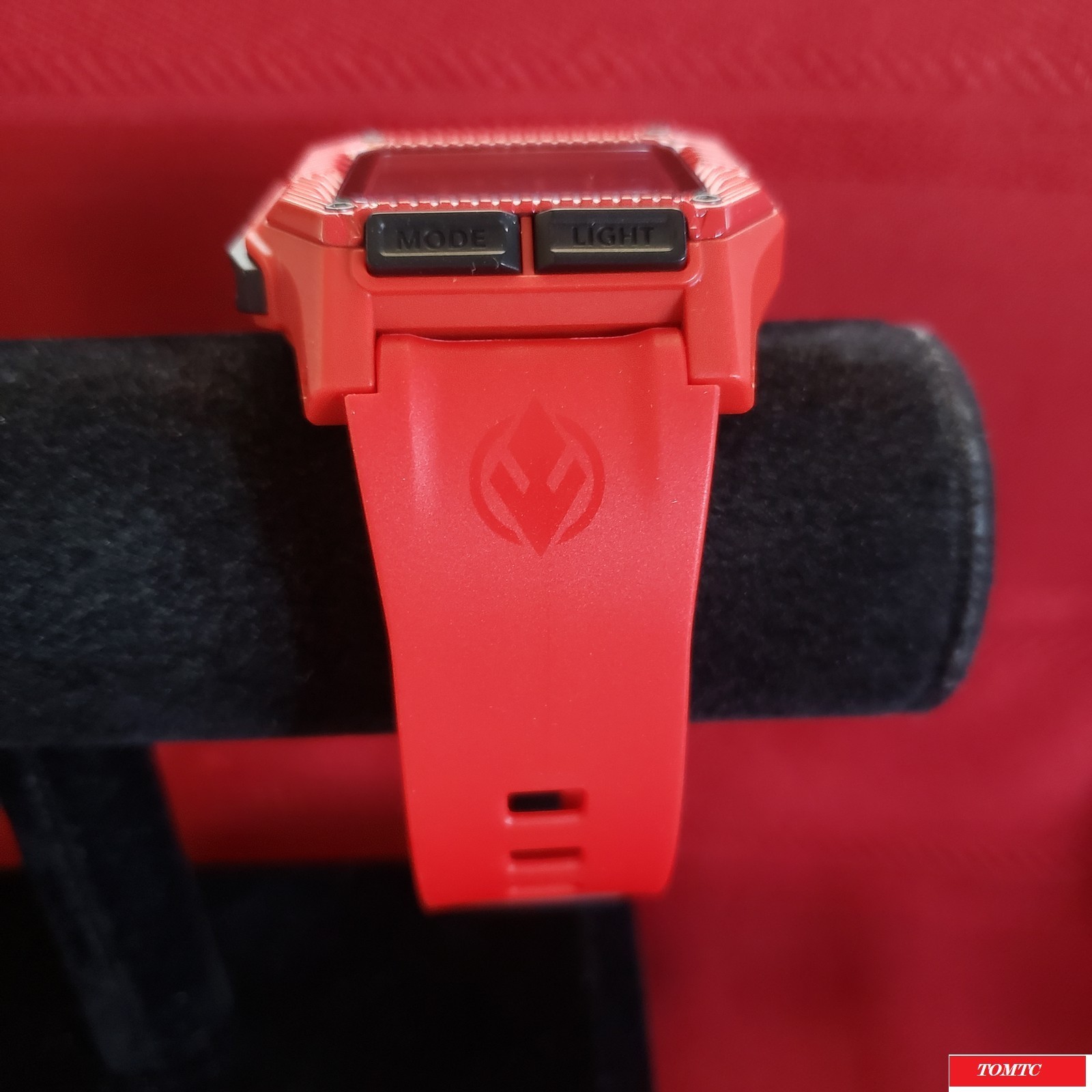 Nixon “The Regulus” (Sith Trooper) 100M Polycarbonate China Movement [19I]