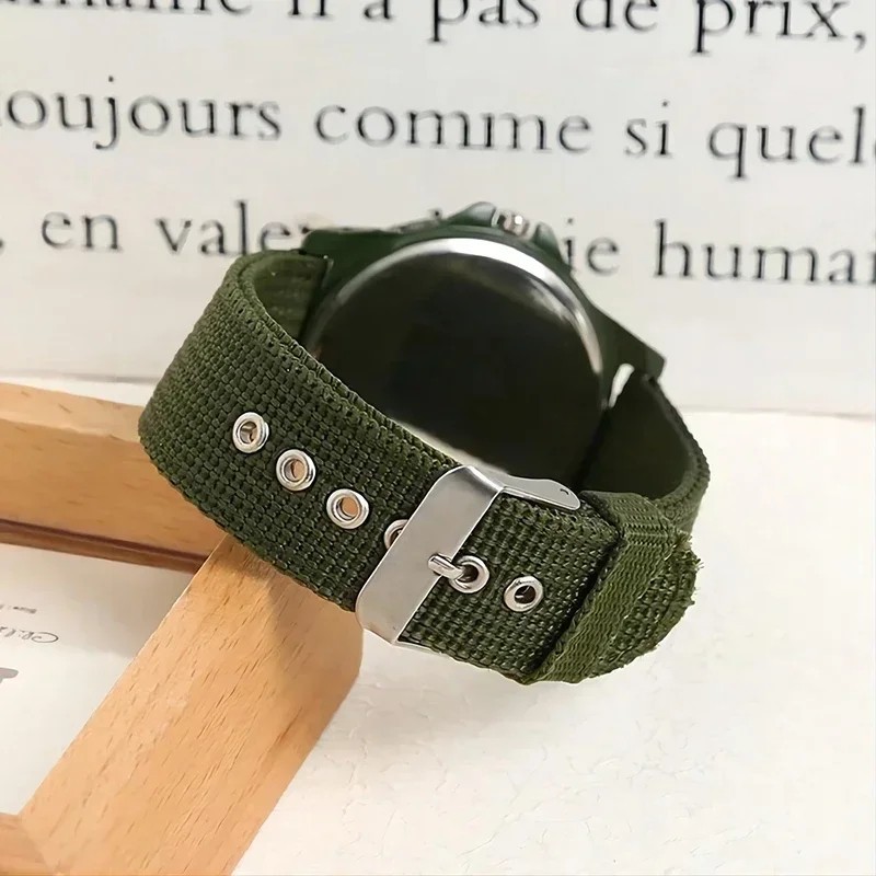 Luxury Design Men Watches Luminous Hand Wind Alloy Men’s Winner Watch Exquisite