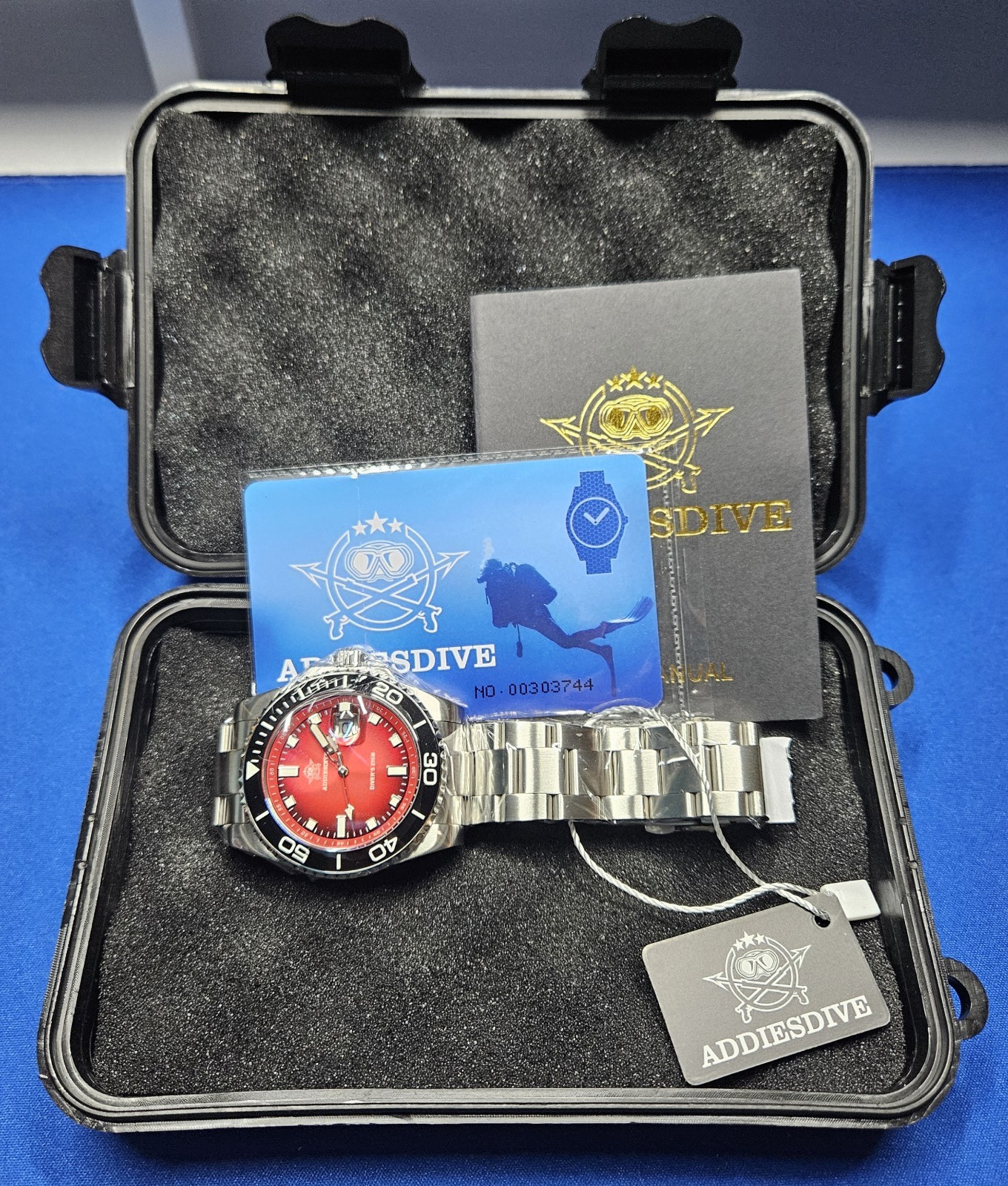 Addiesdive AD2089 Diver Quartz Watch 41mm 200m Red Sunburst New With Box USA
