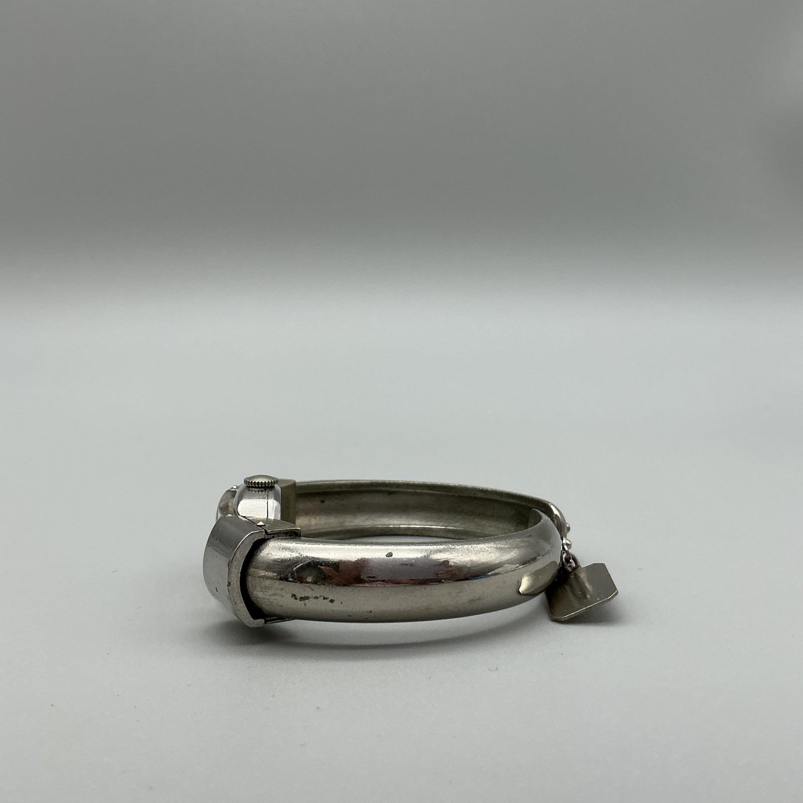 Vintage Orloff Women Watch 16mm White Dial Silver Tone Open Bangle Manual Swiss