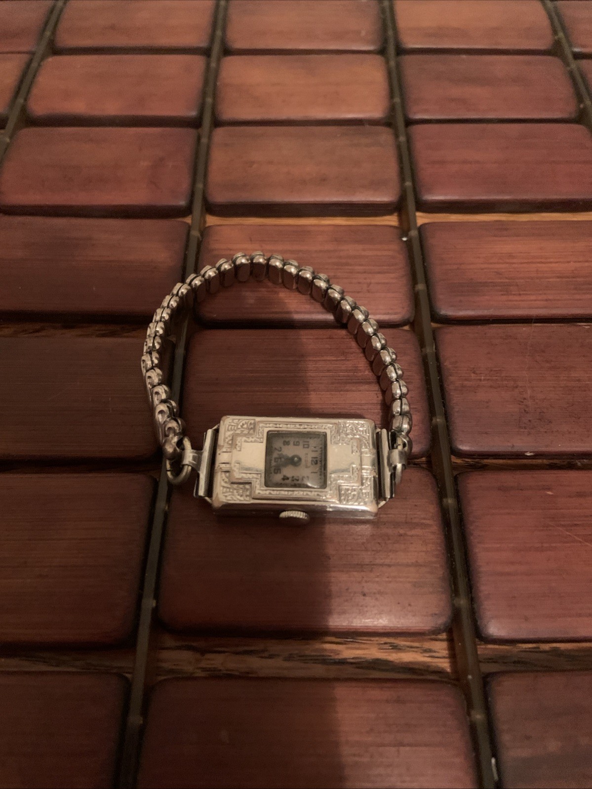 Antique 1920s Art Deco Women’s Elgin Illinois Watch Case Co Watch