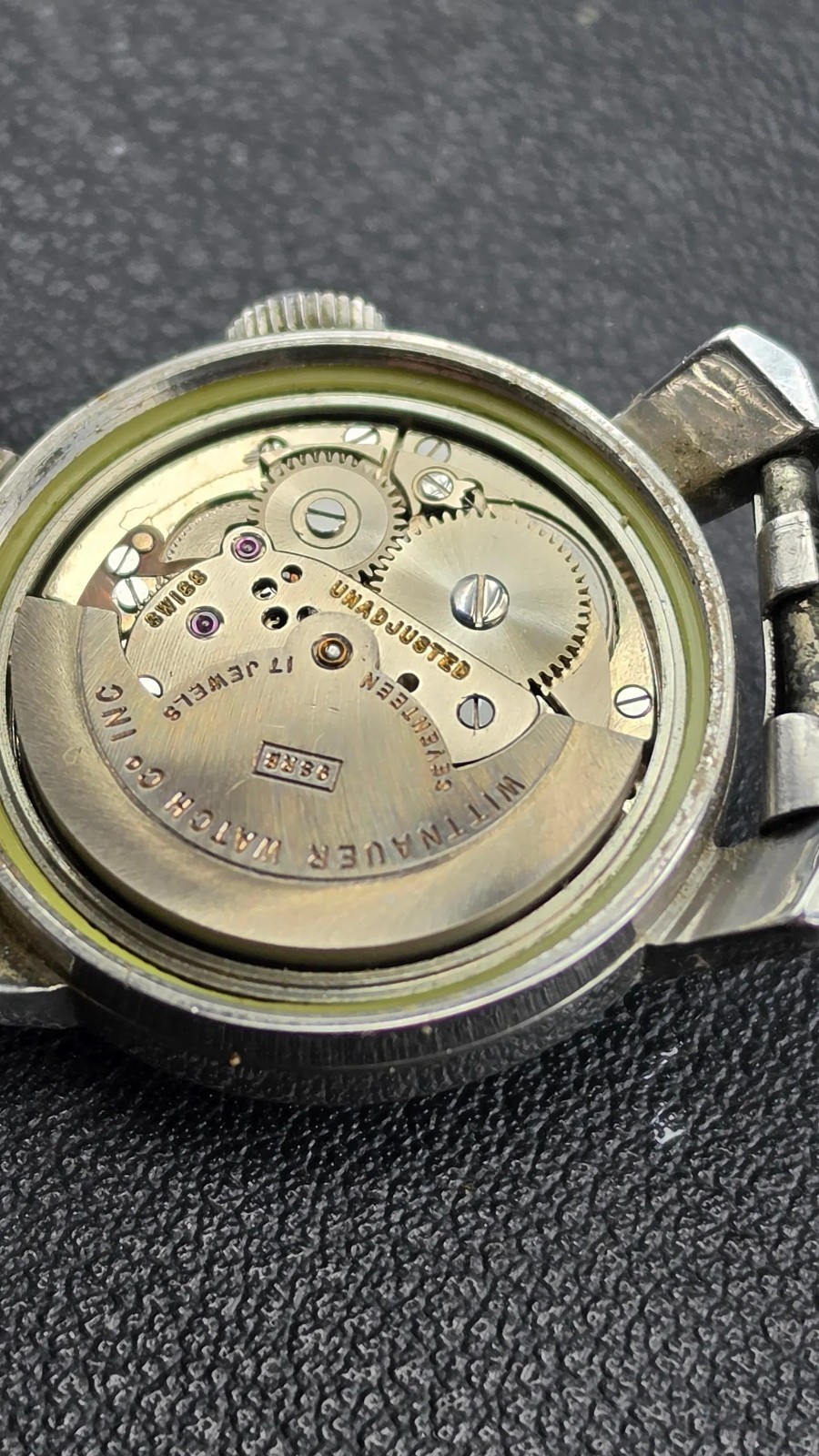 1950s Wittnauer 17J Bumper Automatic Swiss Watch Ref 1366 Dot Dial Bracelet