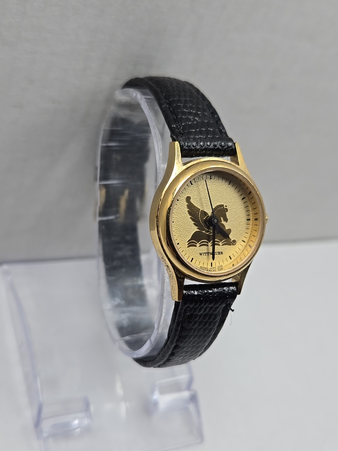 Vintage Wittnauer Pegasus Quartz Dress Watch New Battery Gold Tone Leather Women