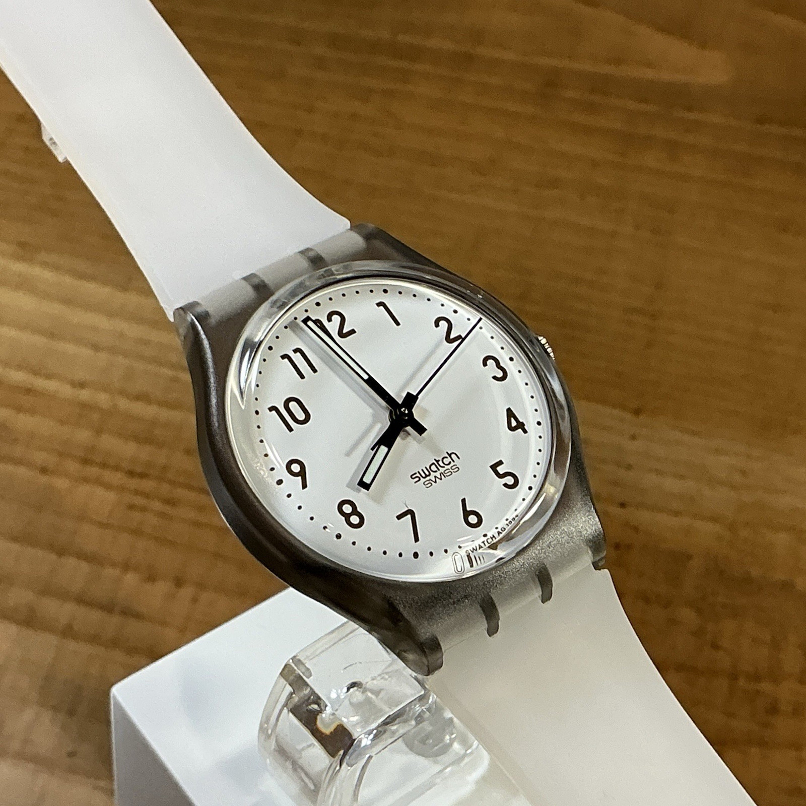 CLASSIC – SMOKED GREY – NEVER WORN [34mm ]