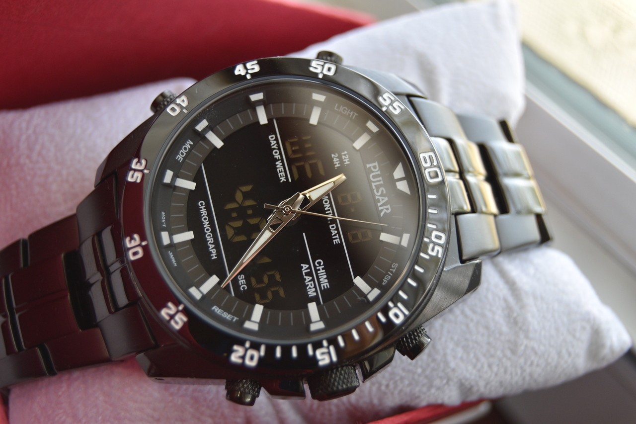 Pulsar JET BLACK NOS Analog Digital watch with backlight. Alarm. Stopwatch.