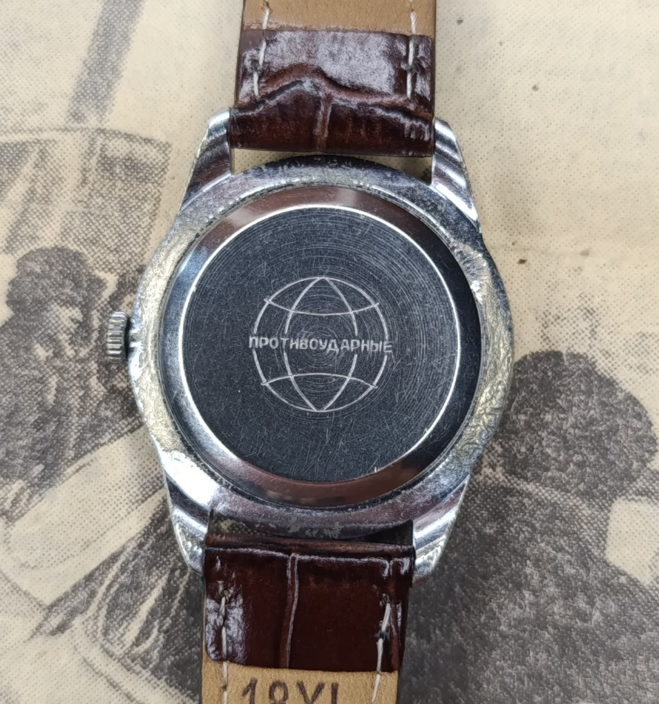 Original Collectiable Soviet Vintage watch Raketa Baltika 2609A.I 21J USSR 1960s