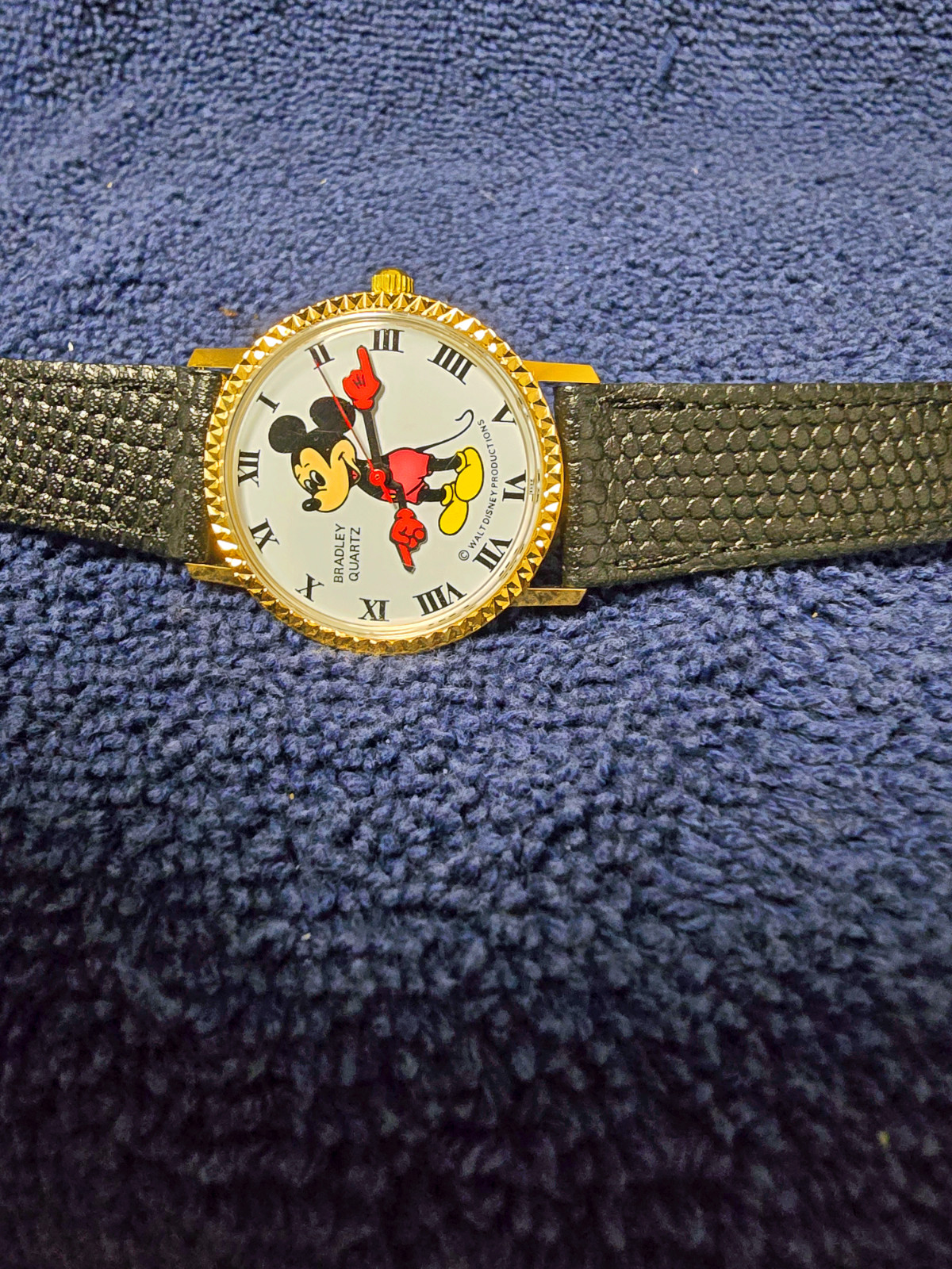 Vintage Mickey Mouse Ref. 1459 New Old Stock Still In Box MINT Condition RUNNING