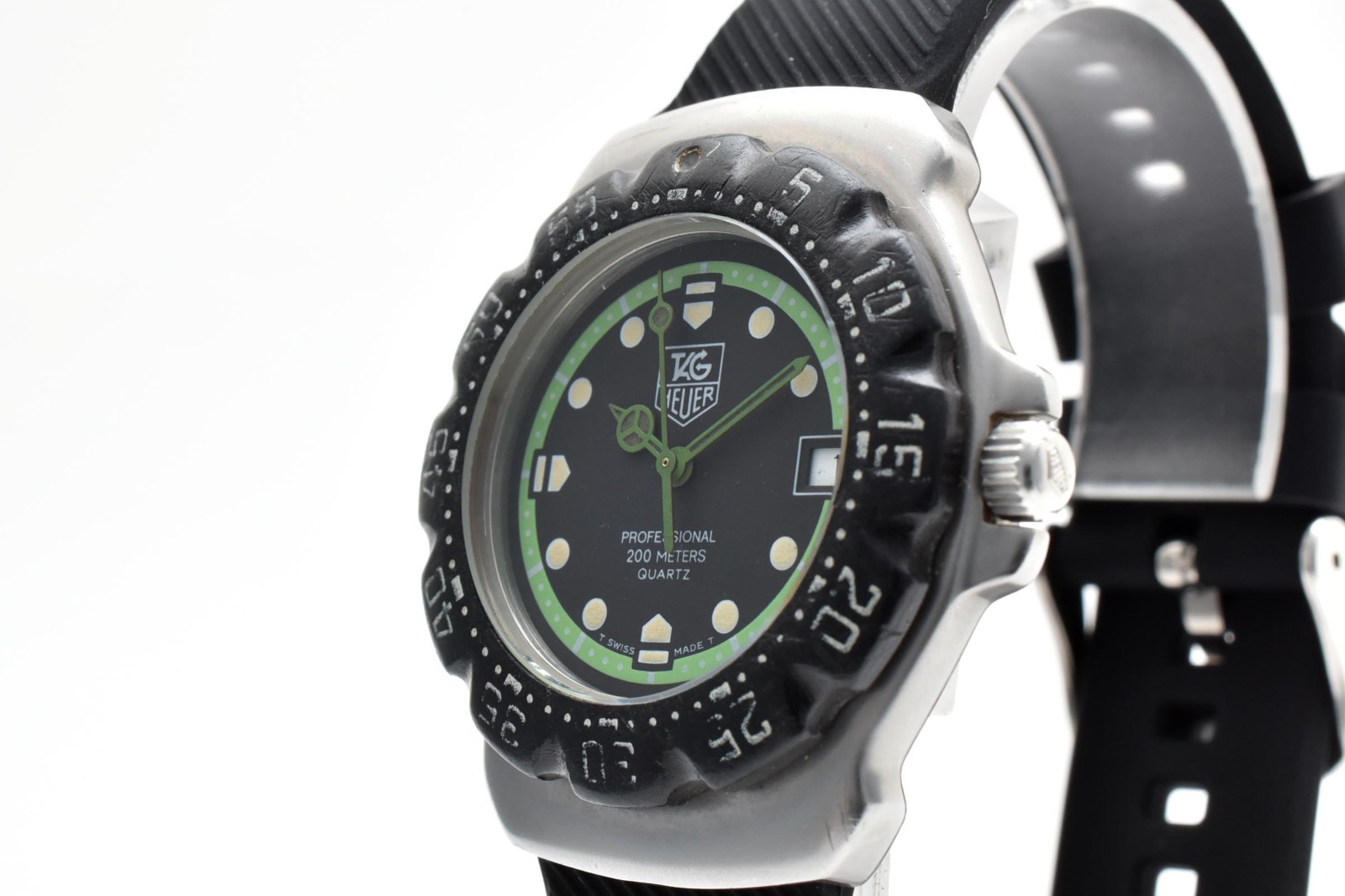 【EXC+ 5】TAG Heuer Formula 1 WA1215 Quartz Professional 200m Boys Green watch