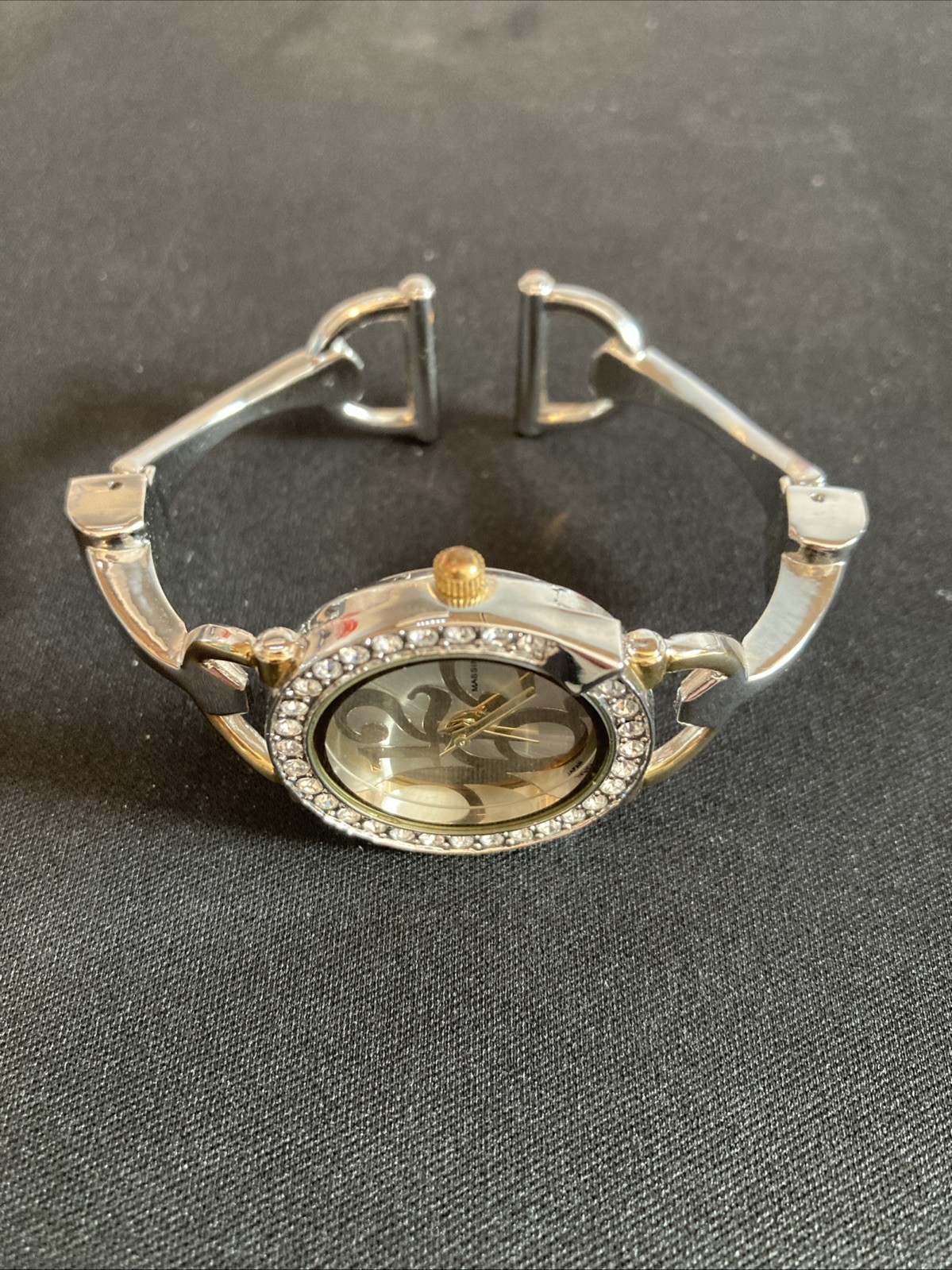 Massini MM809 Women’s Gold Silver Tone Bracelet Watch Large Numbers New Battery