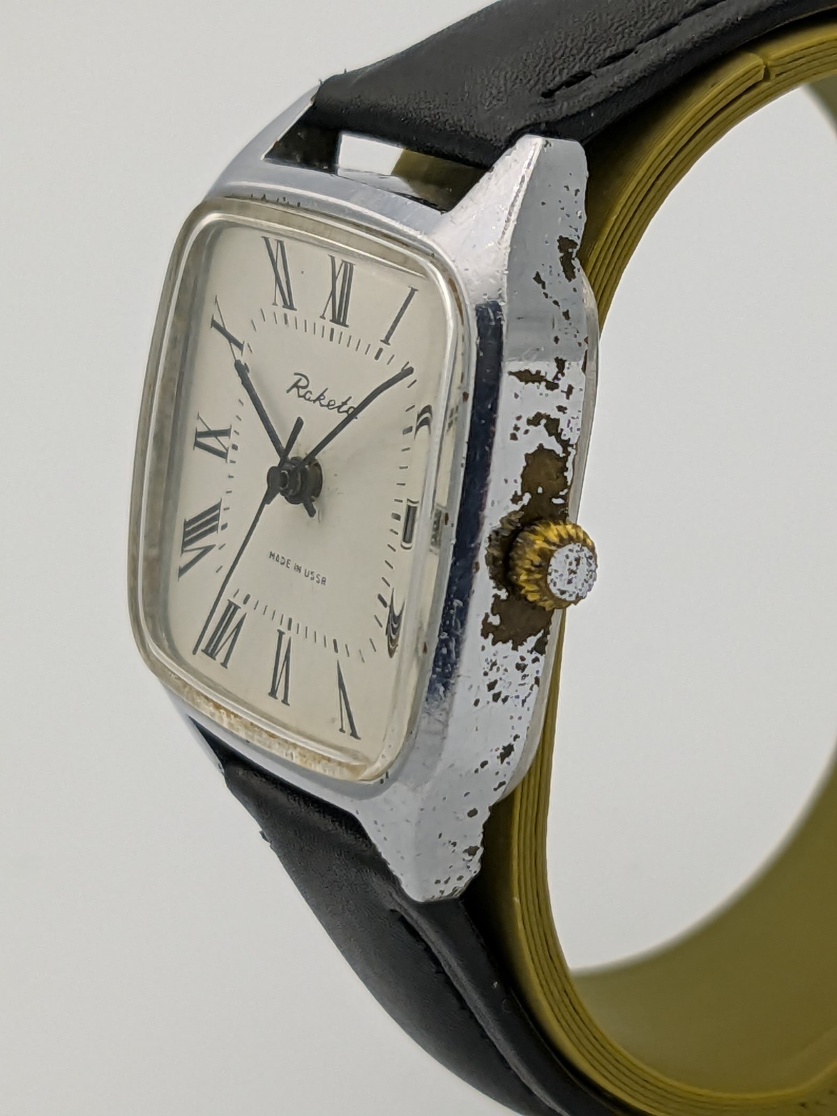 Raketa 2614 Square Vintage Watch Soviet USSR Men Roman Date Mechanical 1970s