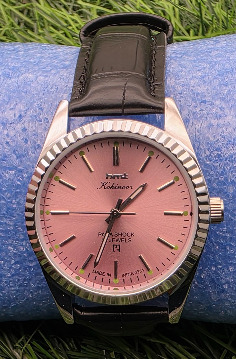Beautiful Mens HMT Kohinoor Parashock Mechanical Wind 17J Watch