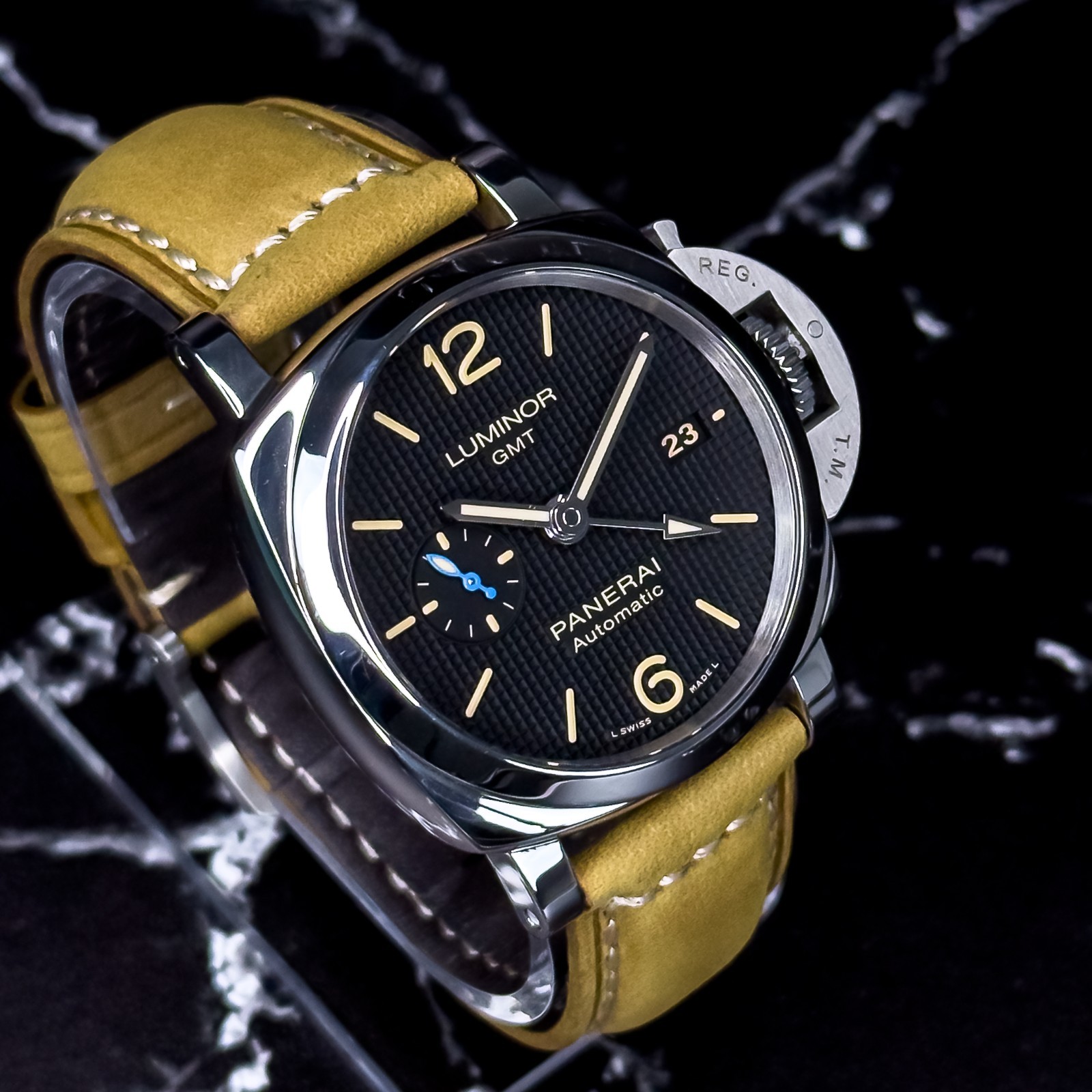 Panerai Luminor 1950 GMT 42mm Steel Hobnail Dial PAM01535 – PAM 1535 – B & P