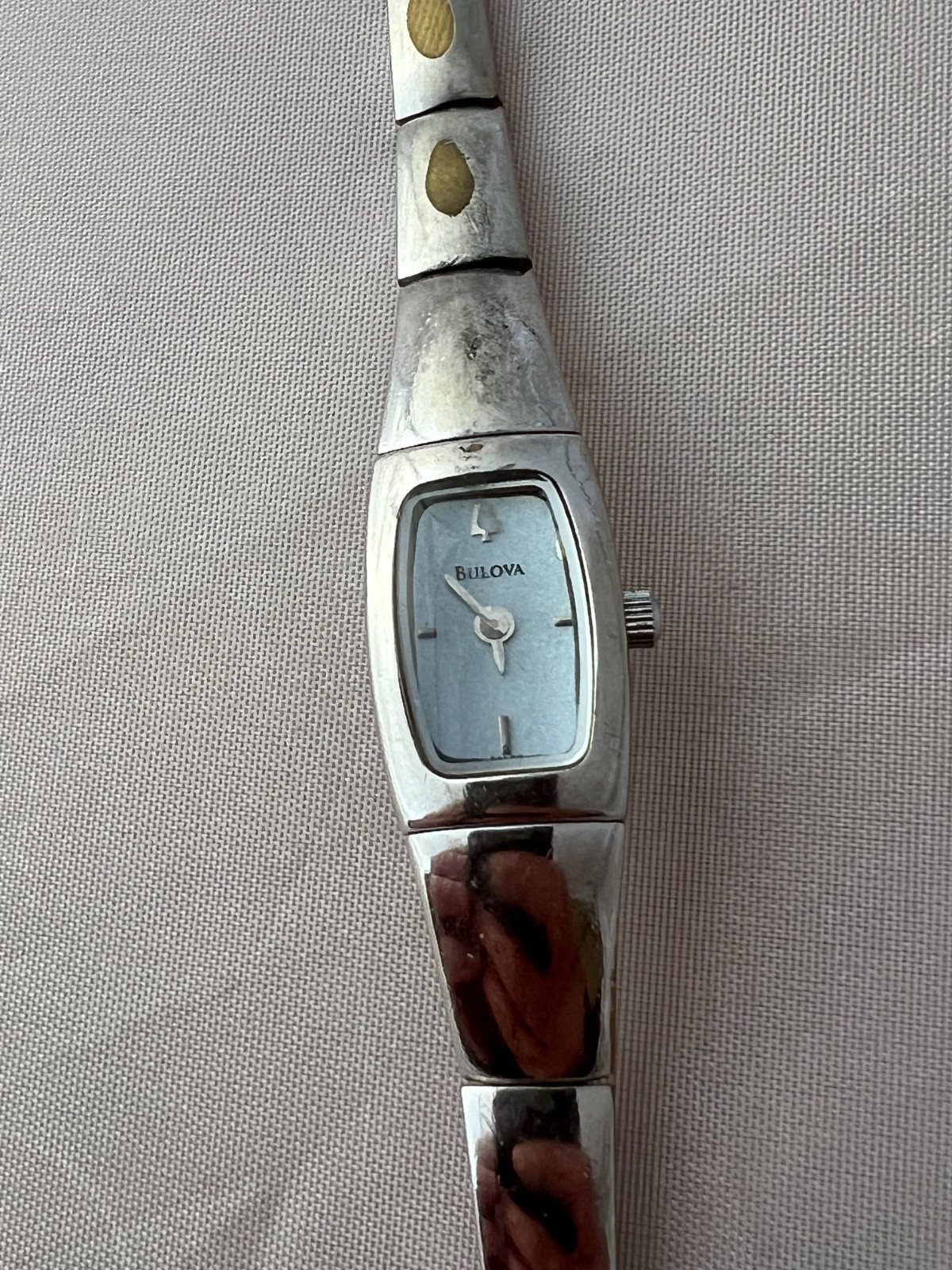 Bulova Womens Watch 13mm Blue Dial Silver Tone Bracelet 96L98 TARNISHED UNTESTED