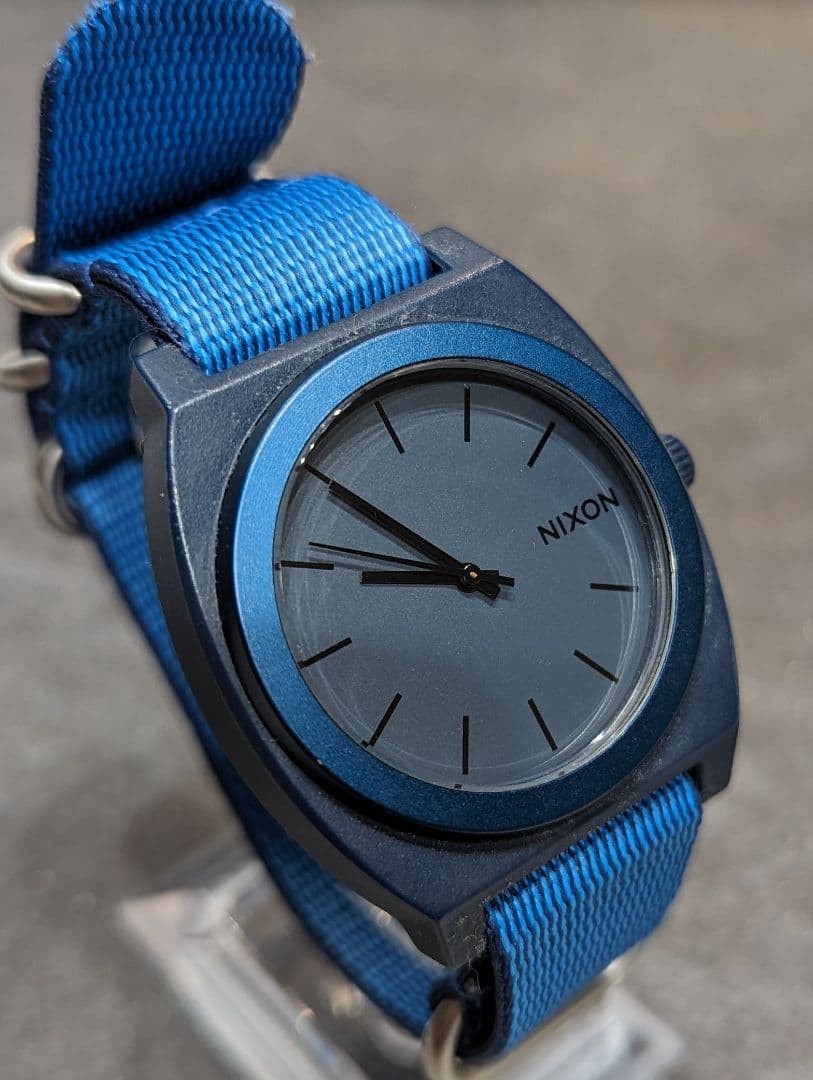 Battery replaced. NIXON Time Teller wristwatch with nylon strap, navy.