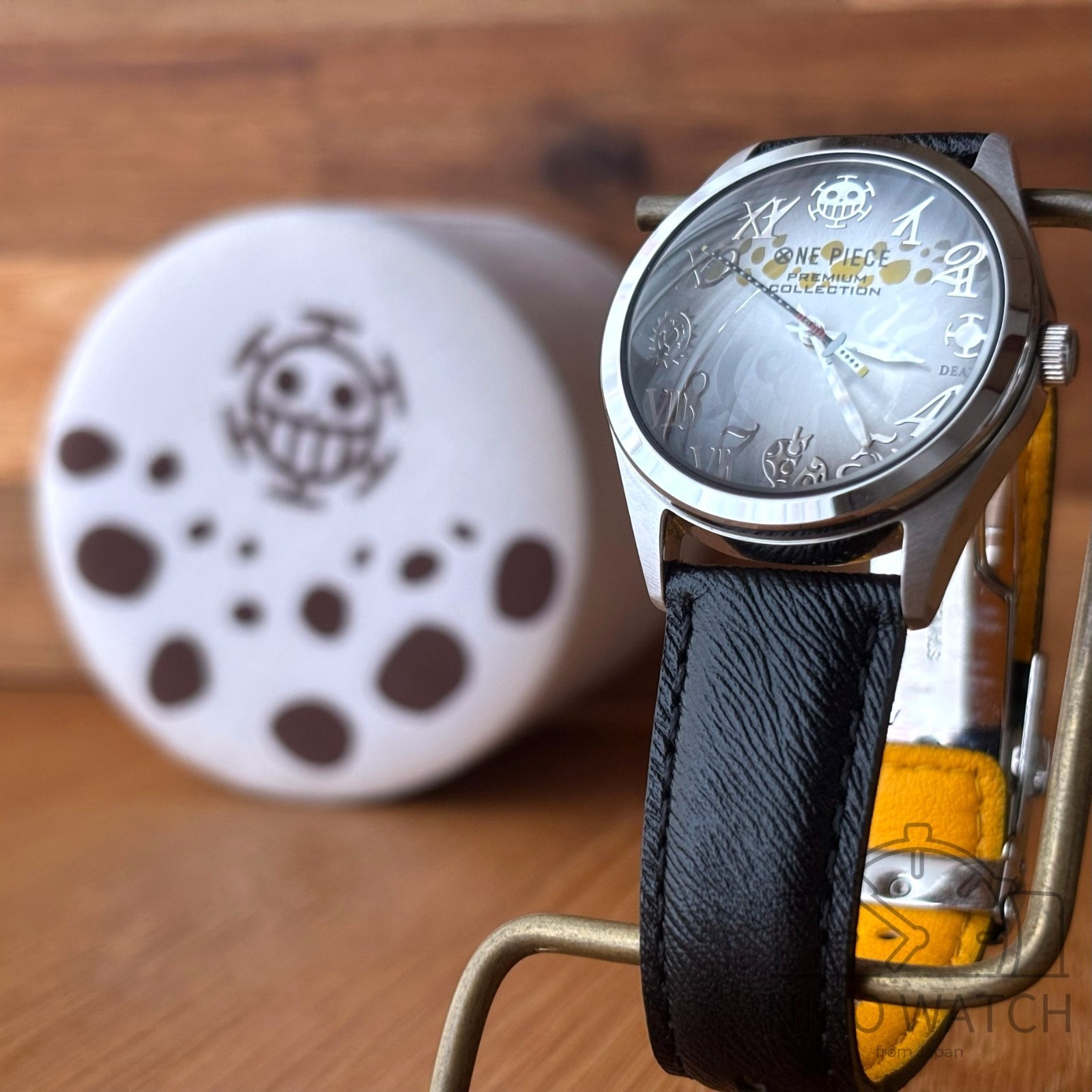 ONE PIECE Trafalgar Law Premium Limited Edition Watch 9999 pcs with Box [Good]