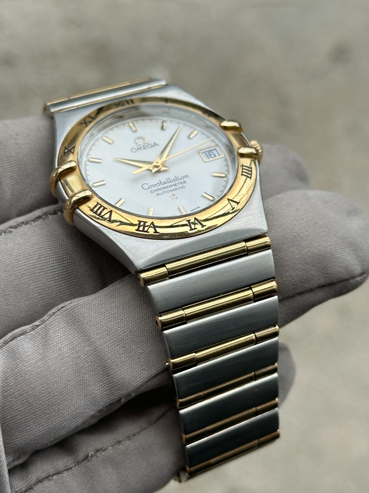 Omega Constellation Automatic Caliber 1120 Steel & Gold 35.5mm Ref. 1202.30.00