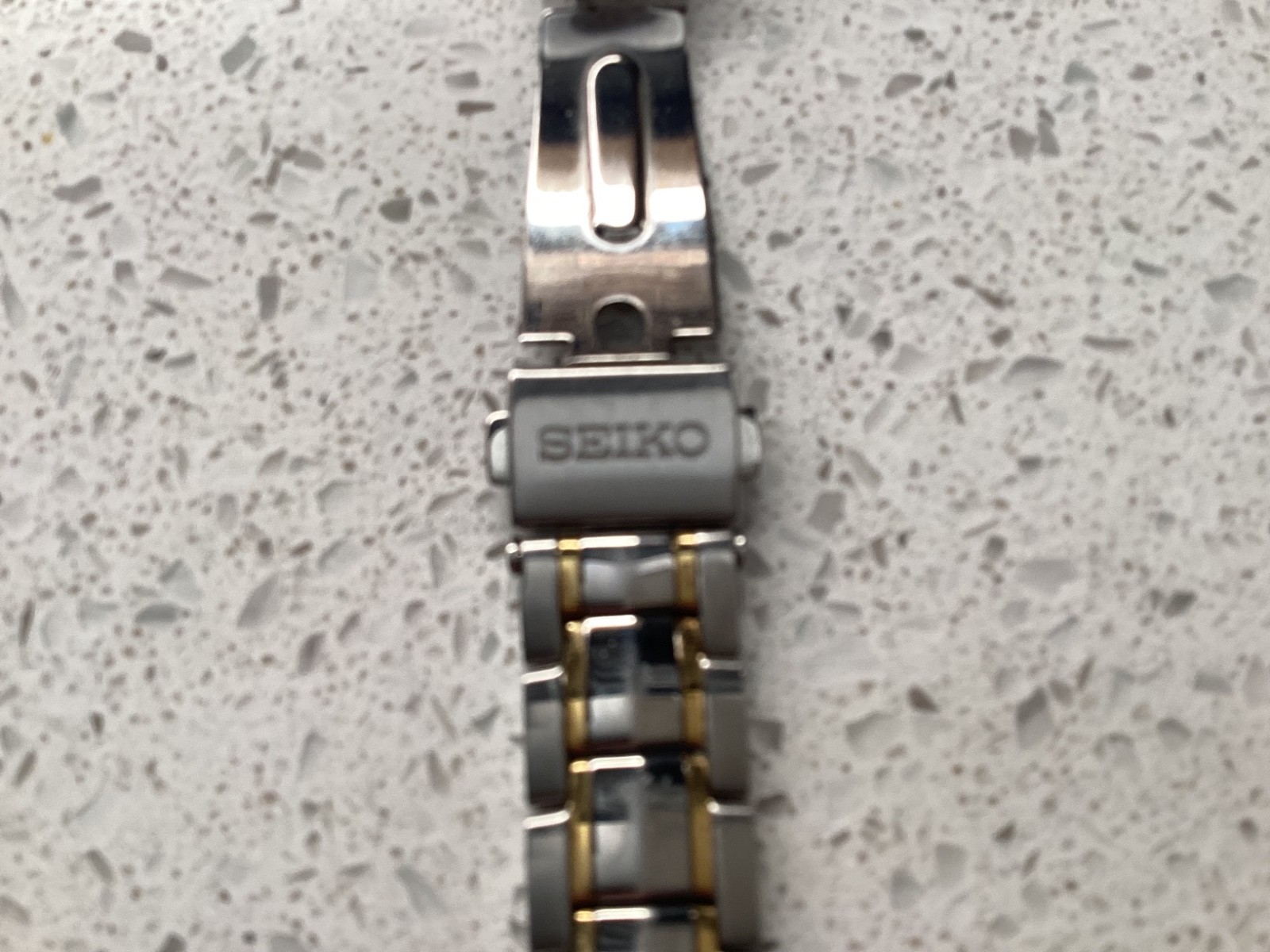 Seiko Watch Links for SUT 124 Coutara Solar Two Tone band New