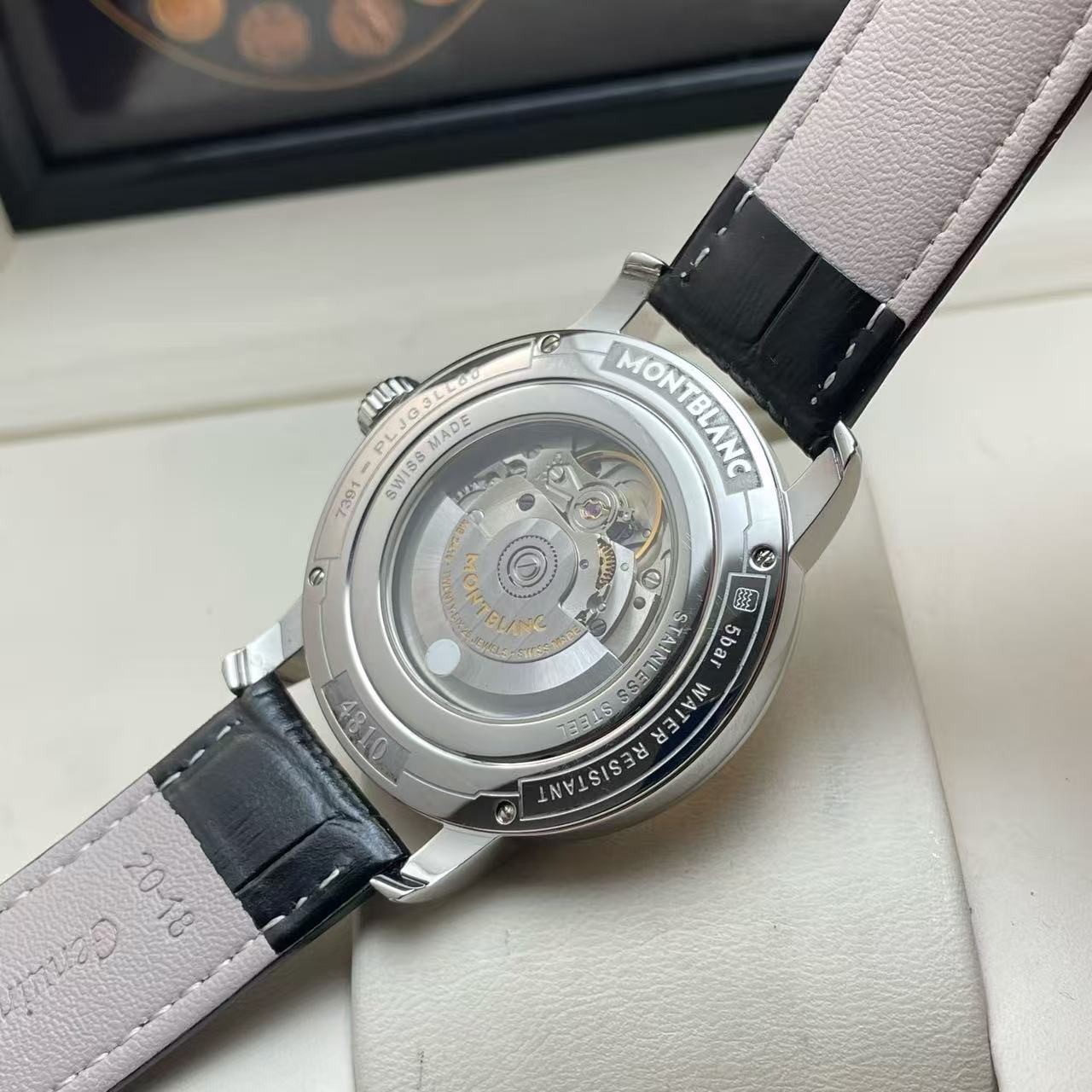 Montblanc White Roman Dial 4810 Men’s Watch U0114853 Automatic 40.5mm Day Date
