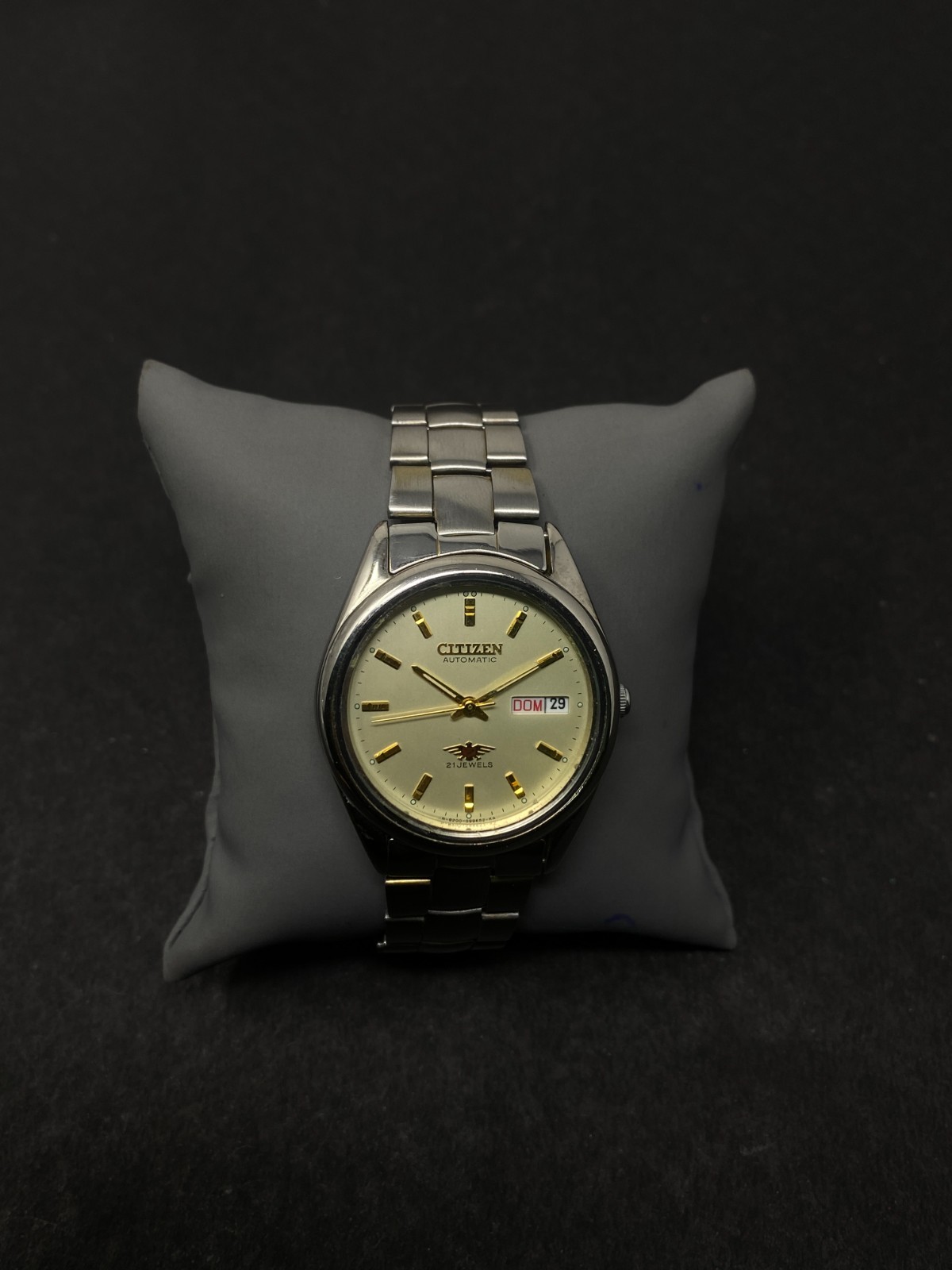 Vintage Citizen Automatic 8200A Japan Movement Day-Date Men’s Wrist Watch