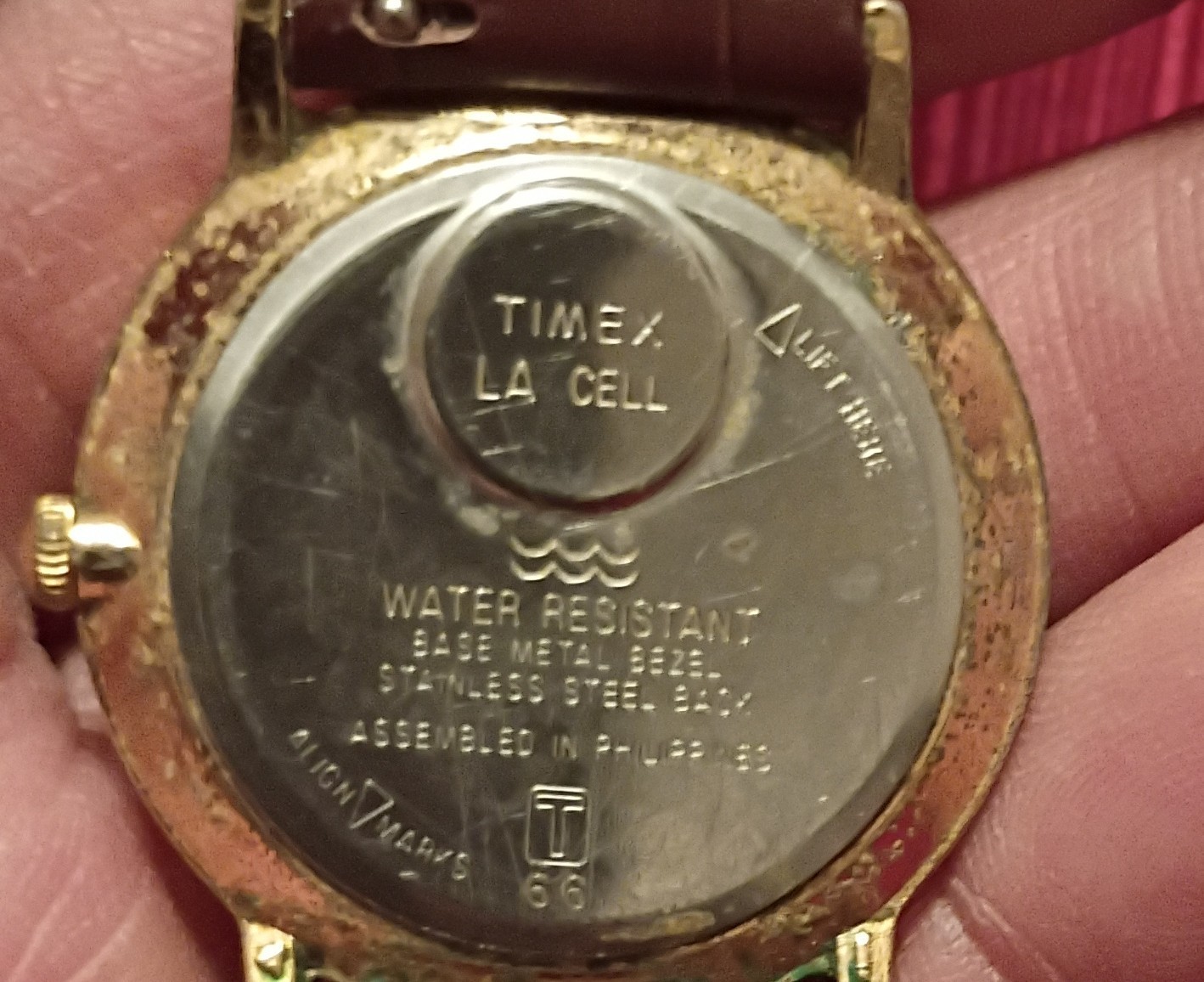 Vintage Timex Quartz Gold Base Metal Case White Dial – New Leather Band/Battery