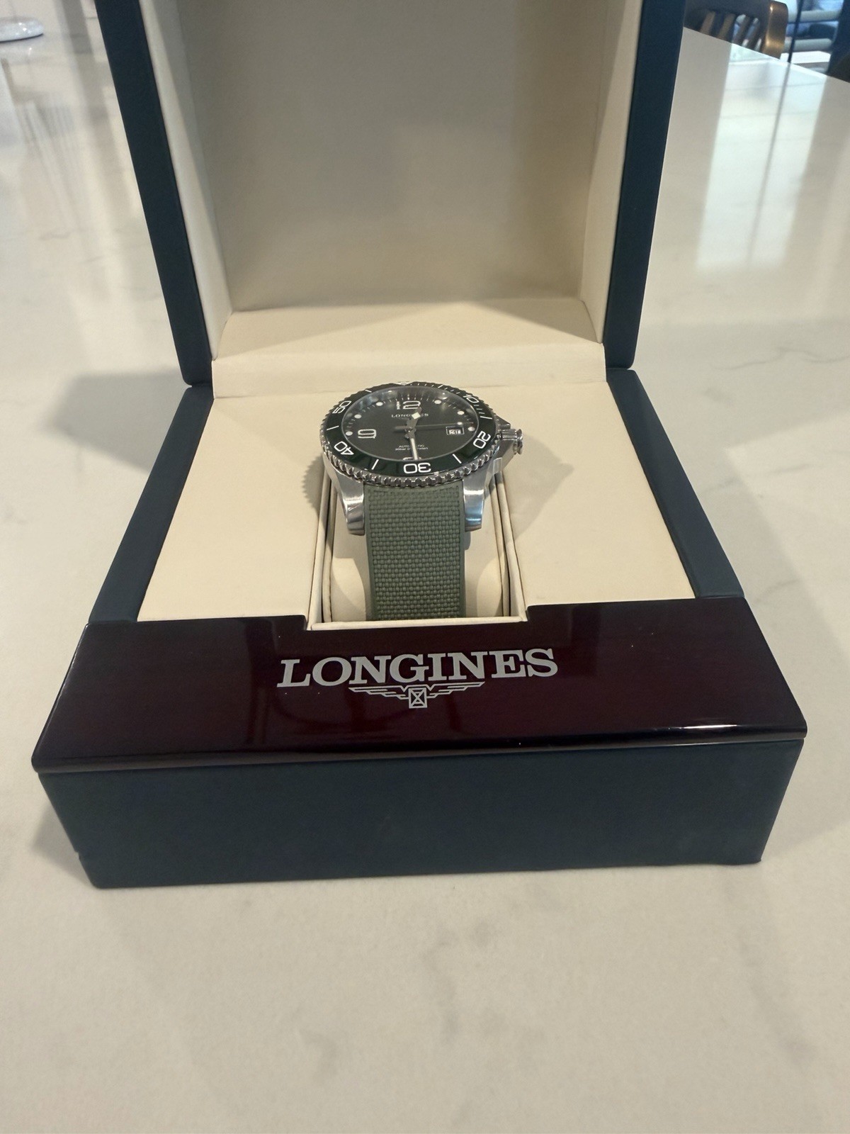 Longines HydroConquest Auto 41mm Green Dial Rubber Strap Date 300m Box