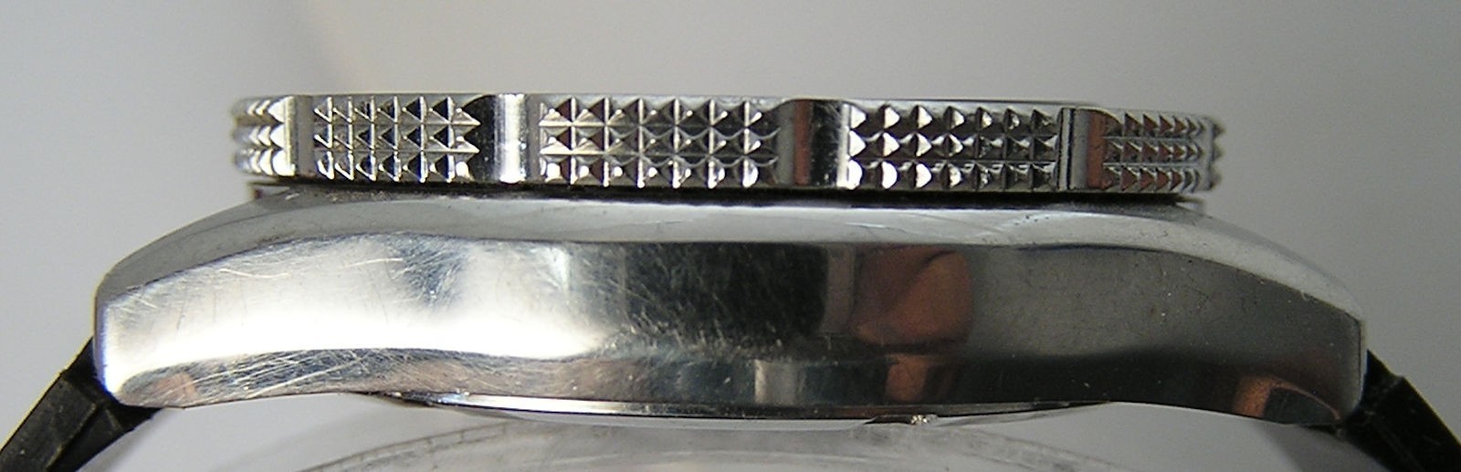 38mm Stainless Steel Caravelle by Bulova 1989 330ft Rotating Bezel Divers Watch