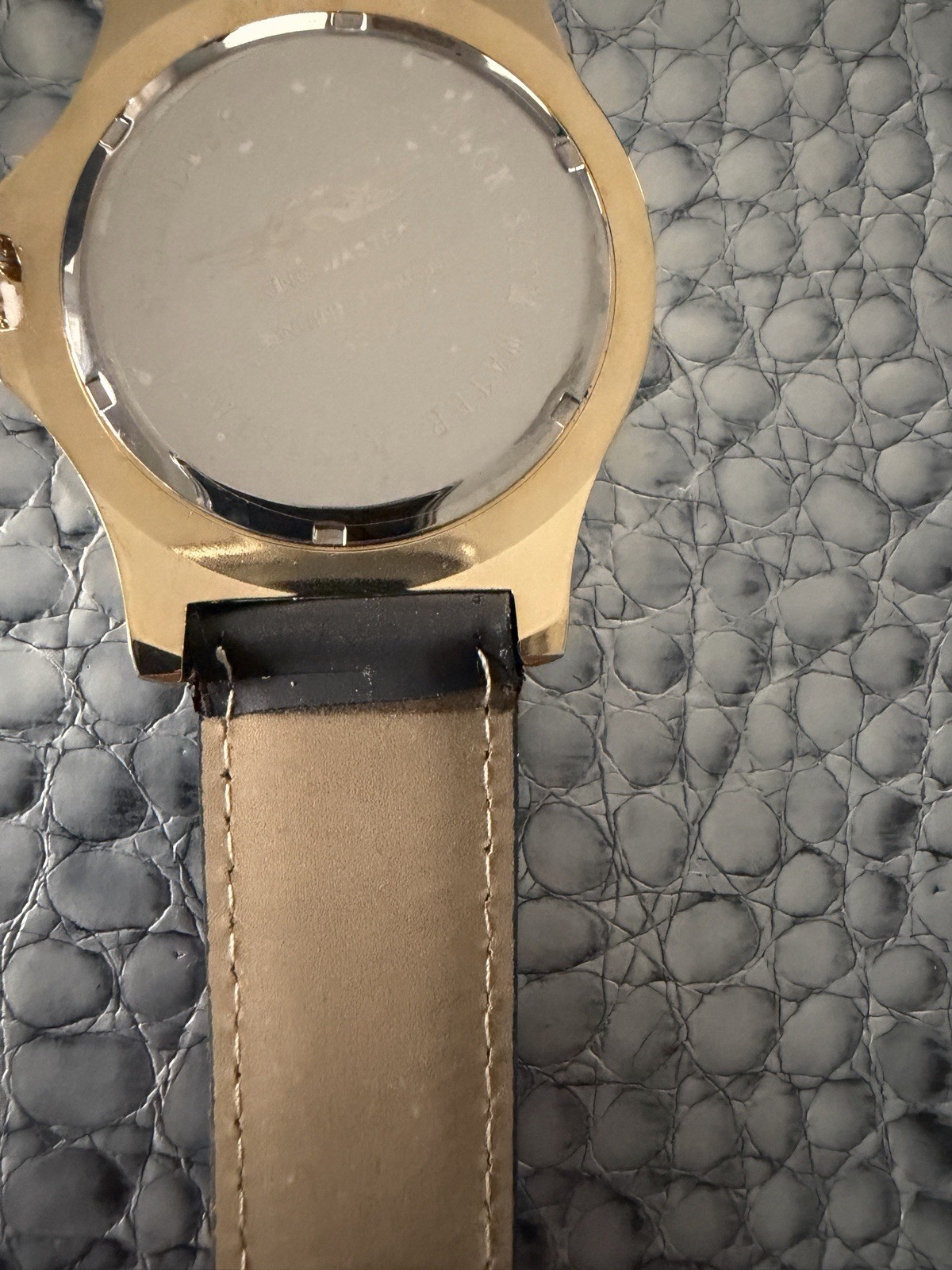 Kings Master Men’s Stainless Gold-tone Case Black Leather Band 0.12ct Diamond