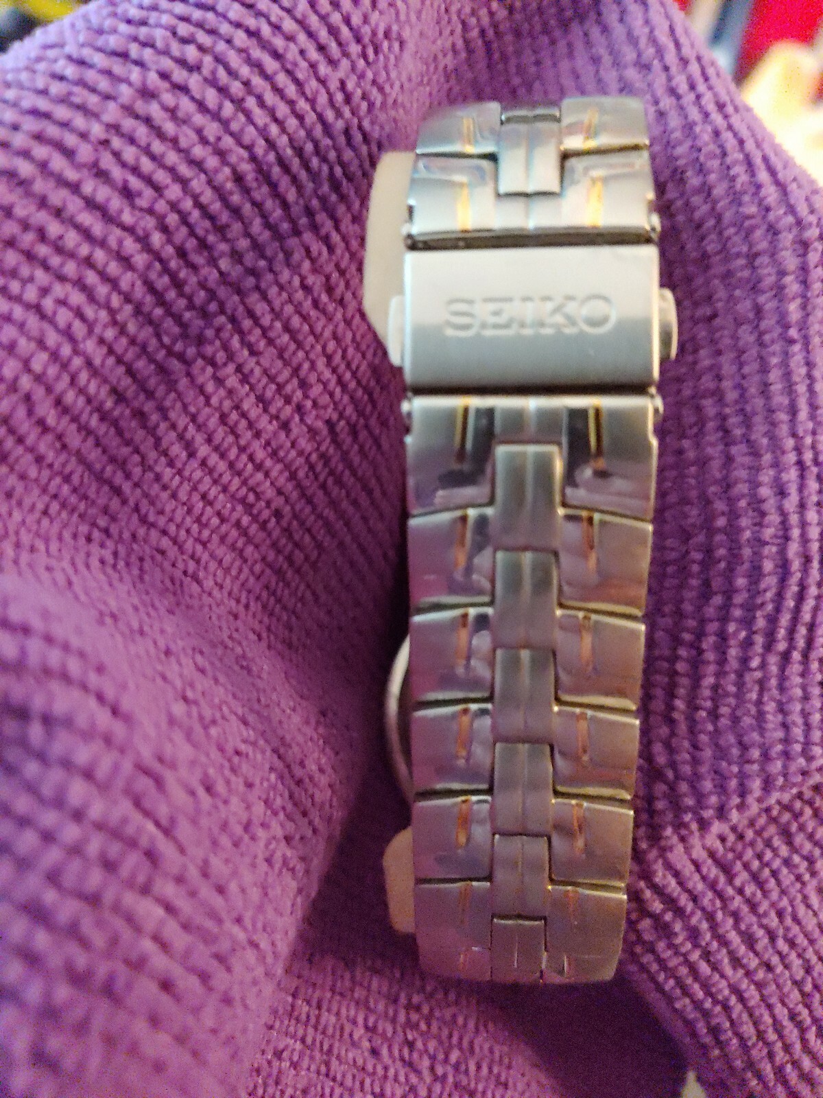 SEIKO MEN’S TIMEPIECE #7N42-6000 GORGEOUS WHITE DIAL W/ GOLD COLORED HOUR MARKS