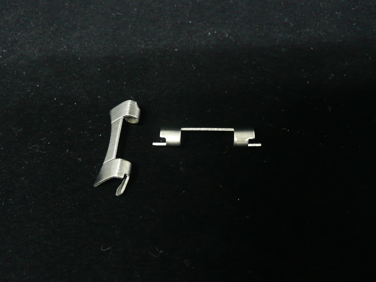 Bracelet End Links Seiko 7006-8007 stainless steel 18mm inner 10mm opining Band