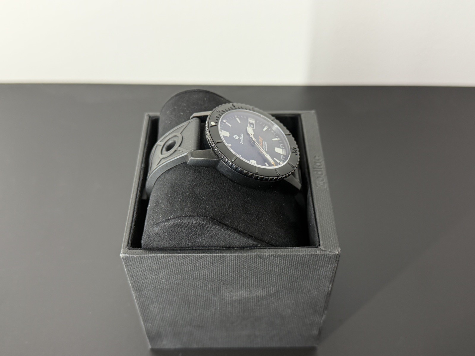 Zodiac Super Sea Wolf Compression Diver Black Automatic Watch ZO9297