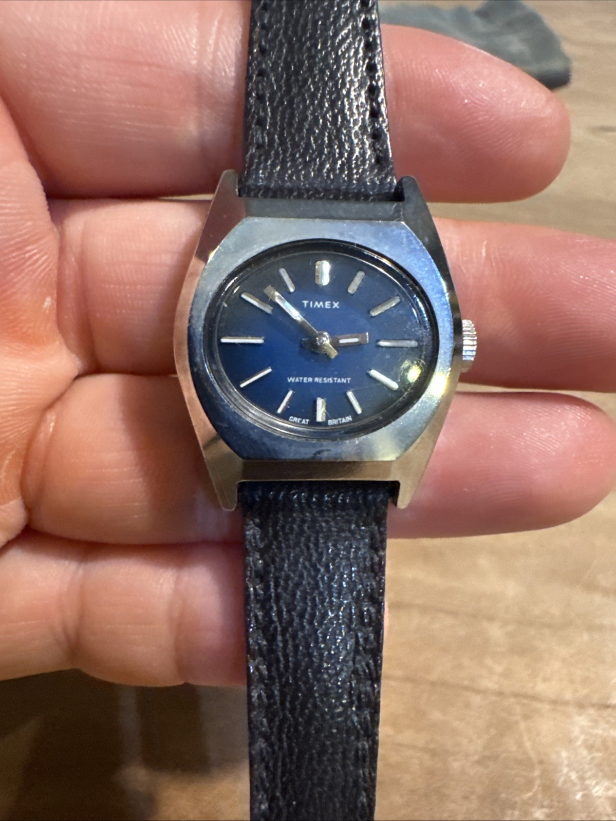 VINTAGE TIMEX Blue DIAL Black Band WOMEN’S SILVER BLUE WATCH