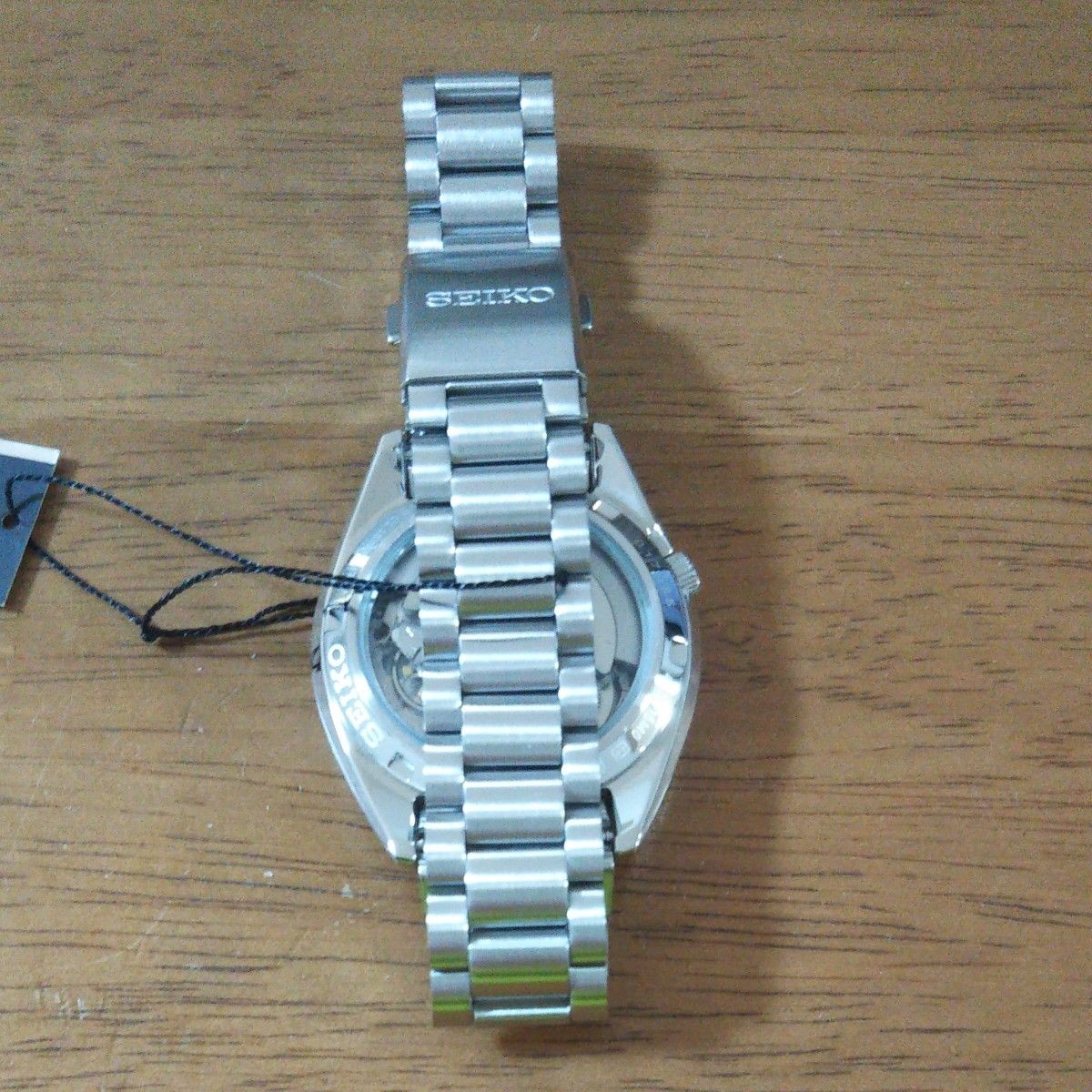 Seiko SBSA295 Auto Analog Wristwatch Luminous Gold Dial Silver Case 37.4mm 10ATM