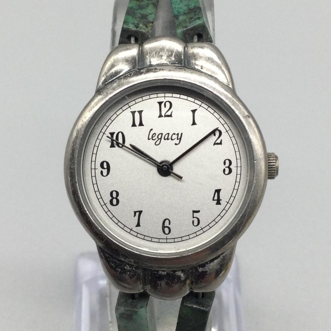 Legacy Womens 26mm Watch Green Stone Bead Bracelet Toggle New Battery 7.75″