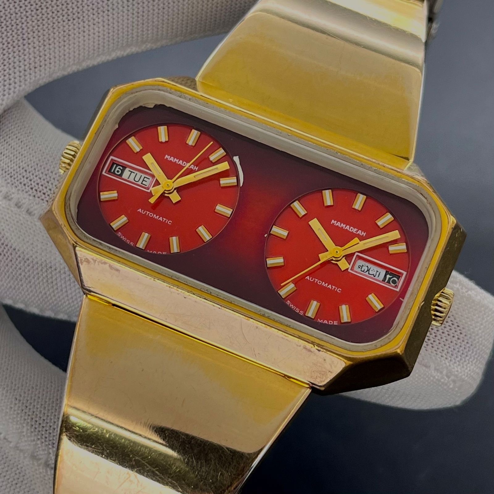 Vintage Mamadeah Automatic Red Ruby Double Dial 42 Jewels Swiss Men’s Watch 5024