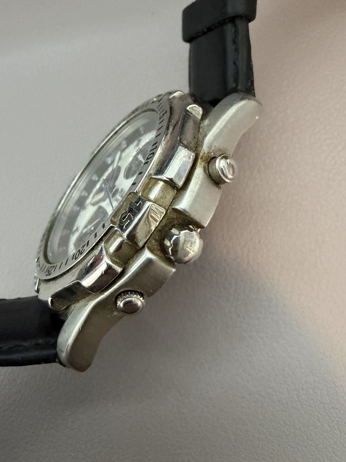 Vintage Pulsar Chronograph 100m Y182 Watch White Dial — For Parts or Repair