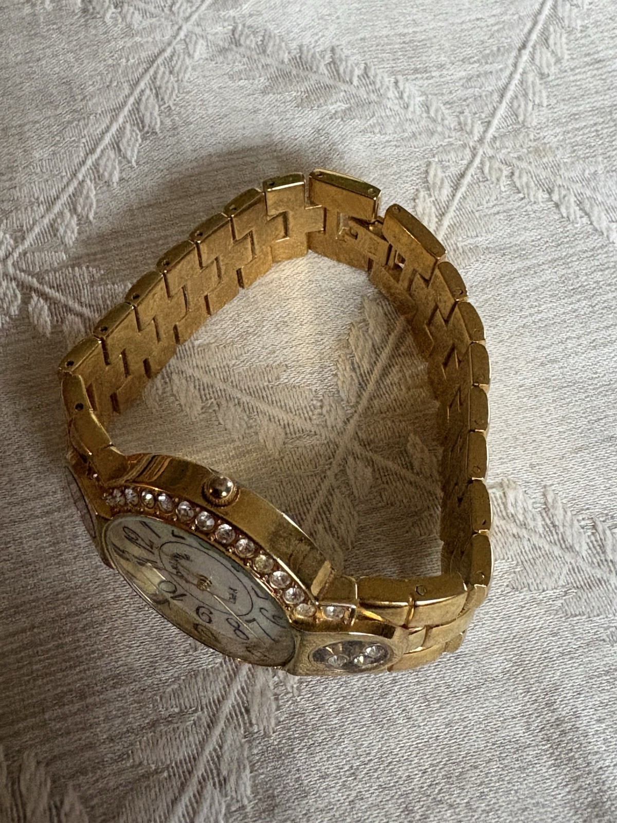 ADRIENNE Club A ADR034 Quartz Analog Women’s Watch Excellent Condition B7