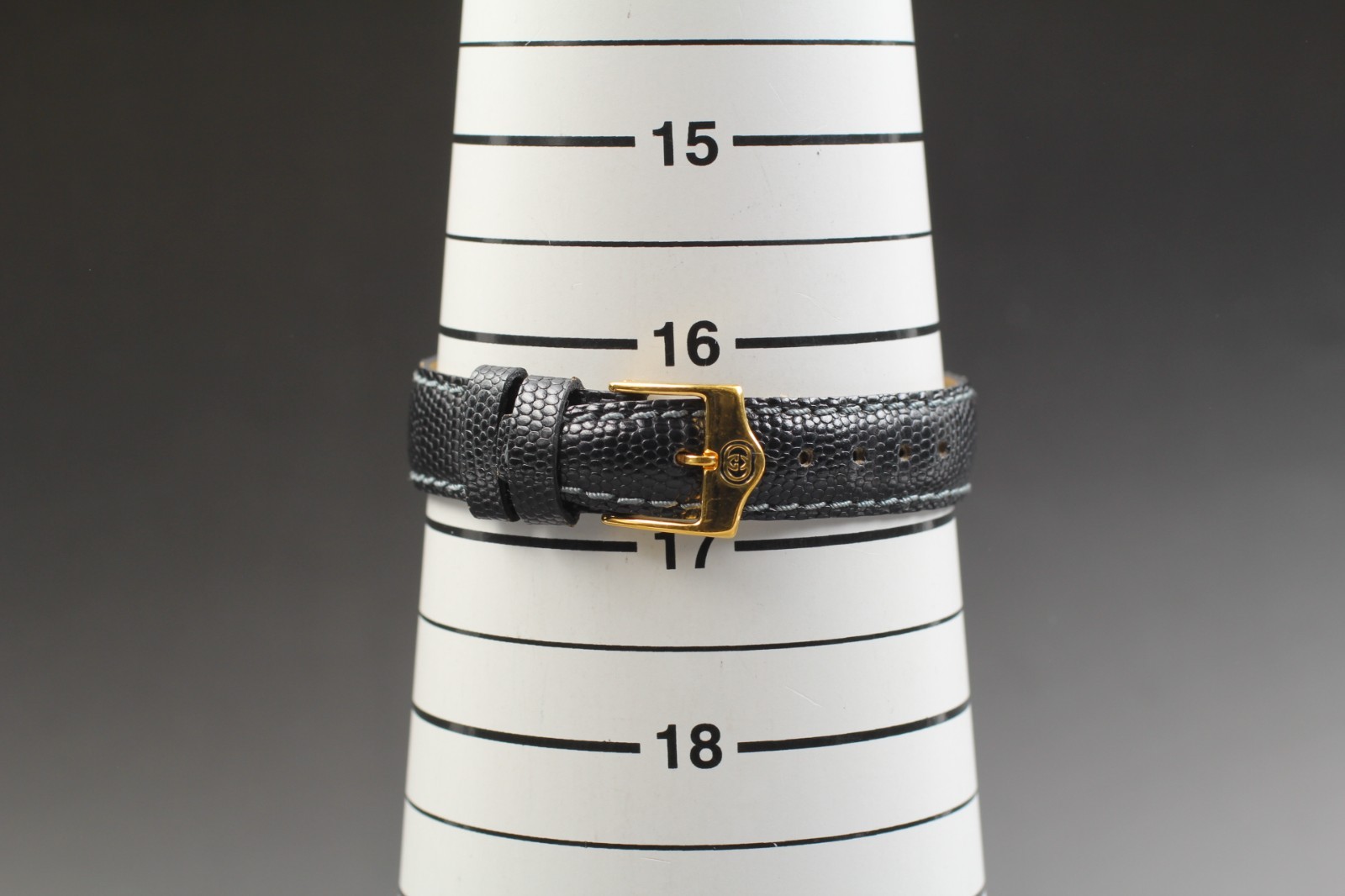 【Near MINT /Box】 Gucci Horsebit 6300L Gold Black Leather Ladies Watch from JAPAN