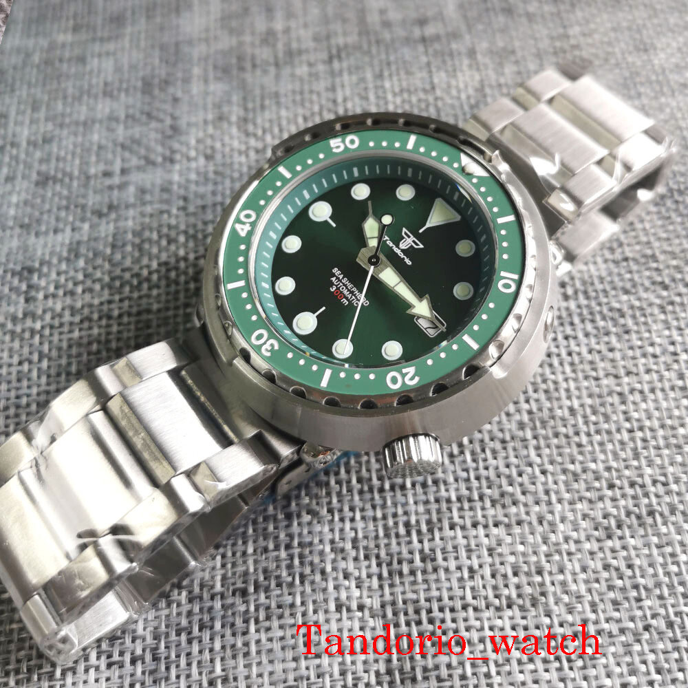 46.5mm Green Black Dial Sapphire Glass Luminous NH35A 200m Diver Automatic Watch