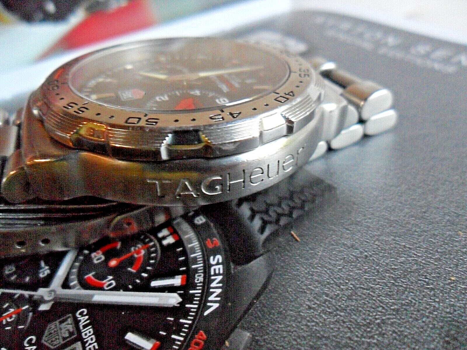 Men’s TAG Heuer Formula 1 200M Professional Swiss Quartz Diver’s Watch WAH111C