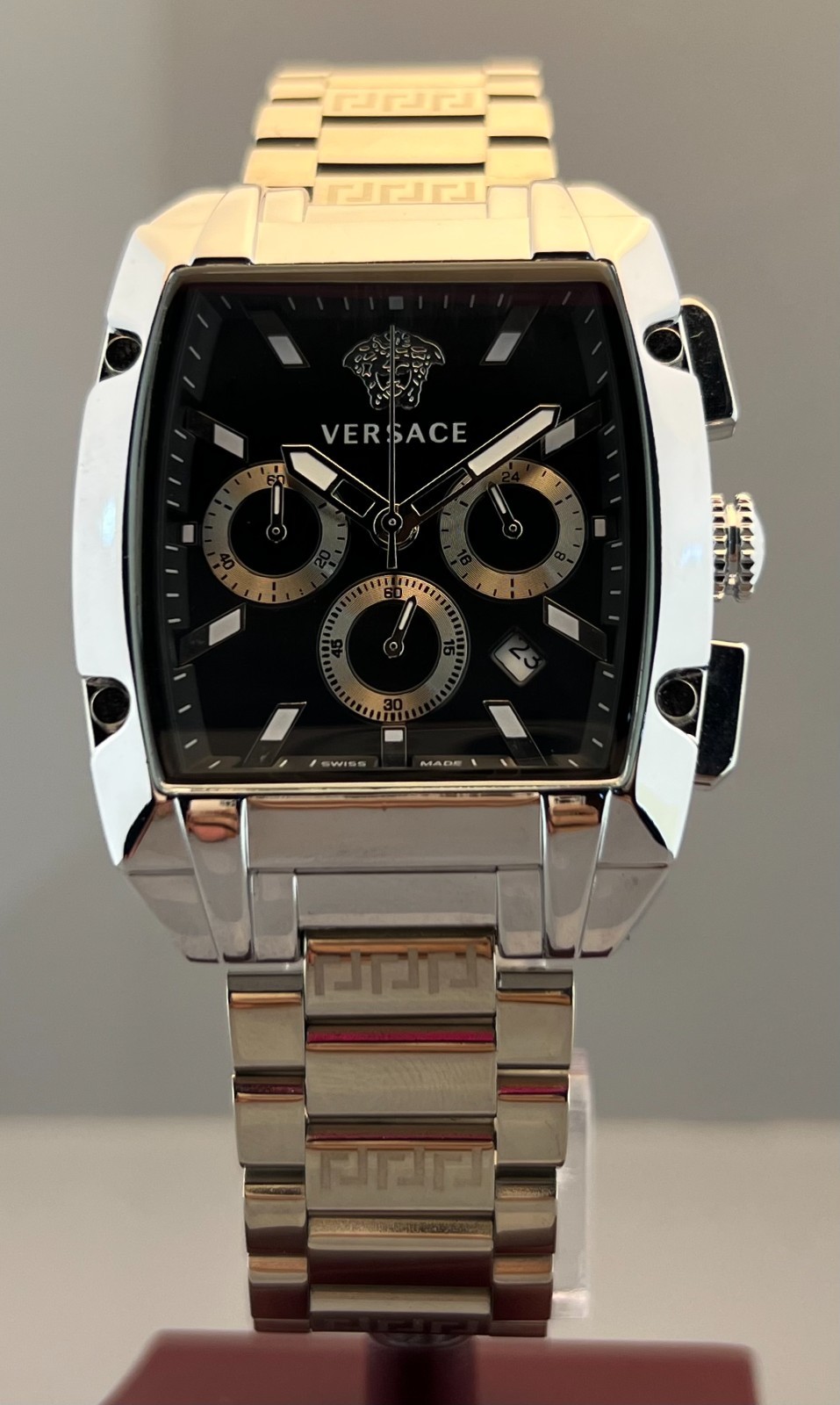 Vintage Men’s Versace Dominus Chrono Quartz Black Dial Sub-Sec/Date Wristwatch