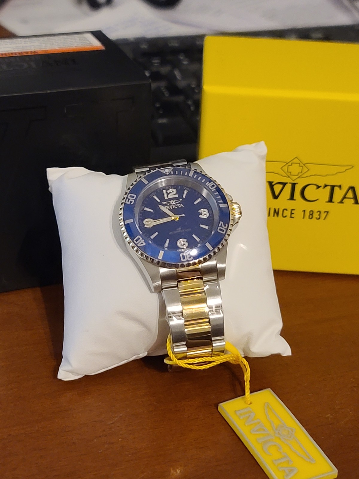 Invicta Men’s Blue Dial Two Tone Specialty 40mm Quartz Watch 69476