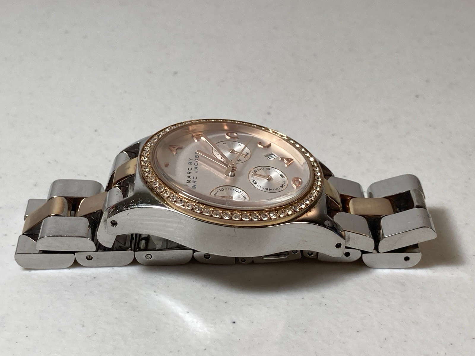 Marc By Marc Jacobs MBM3106 Women’s Multi-Function Quartz Watch **READ**