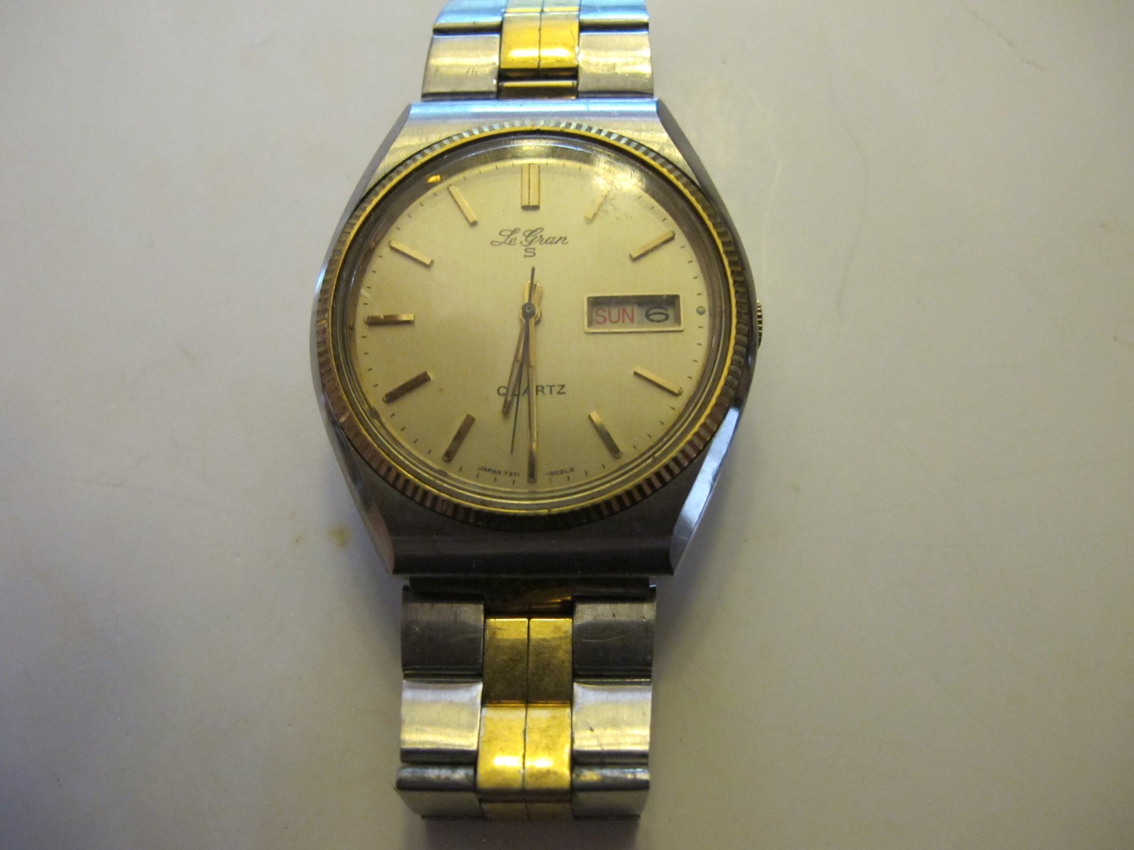 Le Gran quartz Silver and Gold watch
