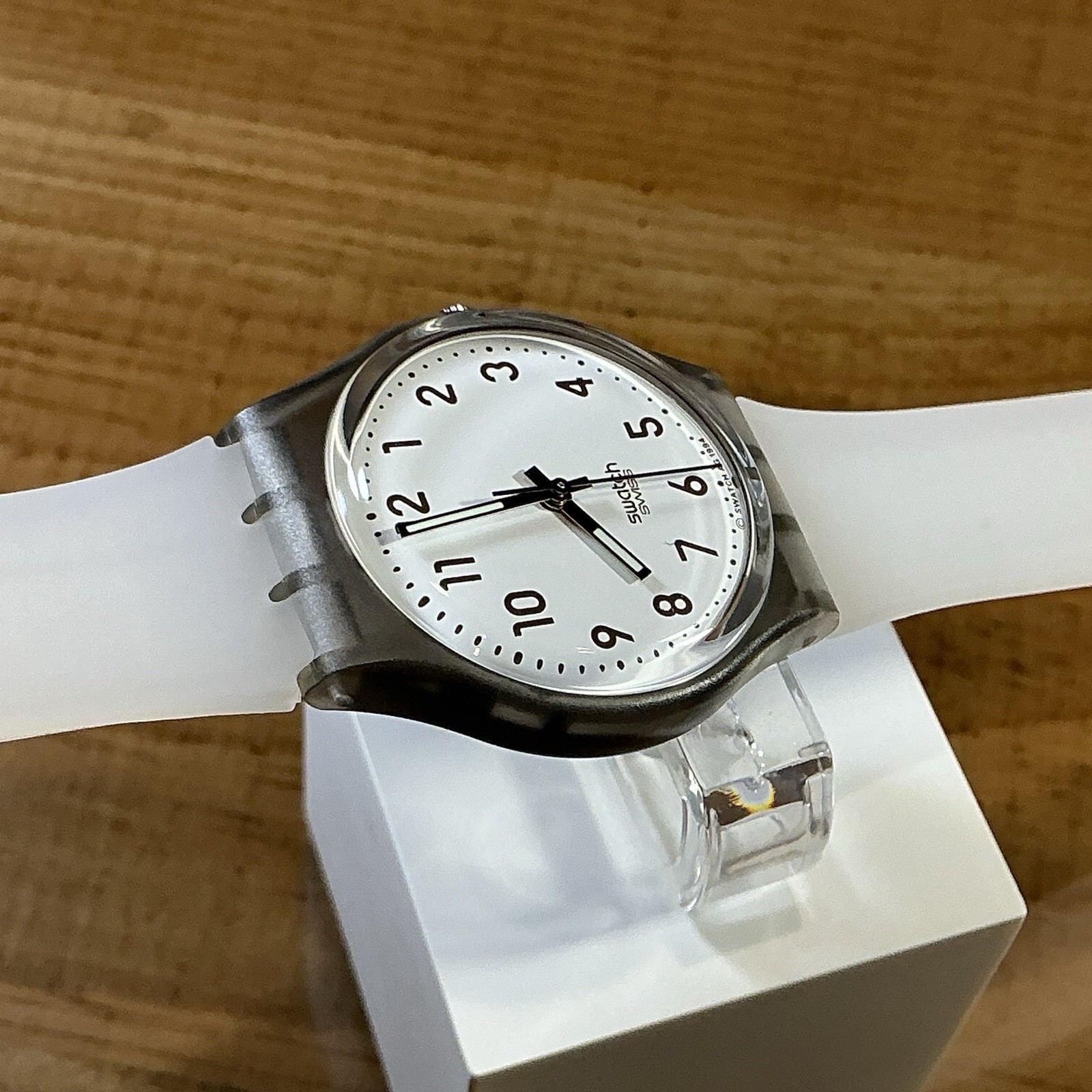 CLASSIC – SMOKED GREY – NEVER WORN [34mm ]